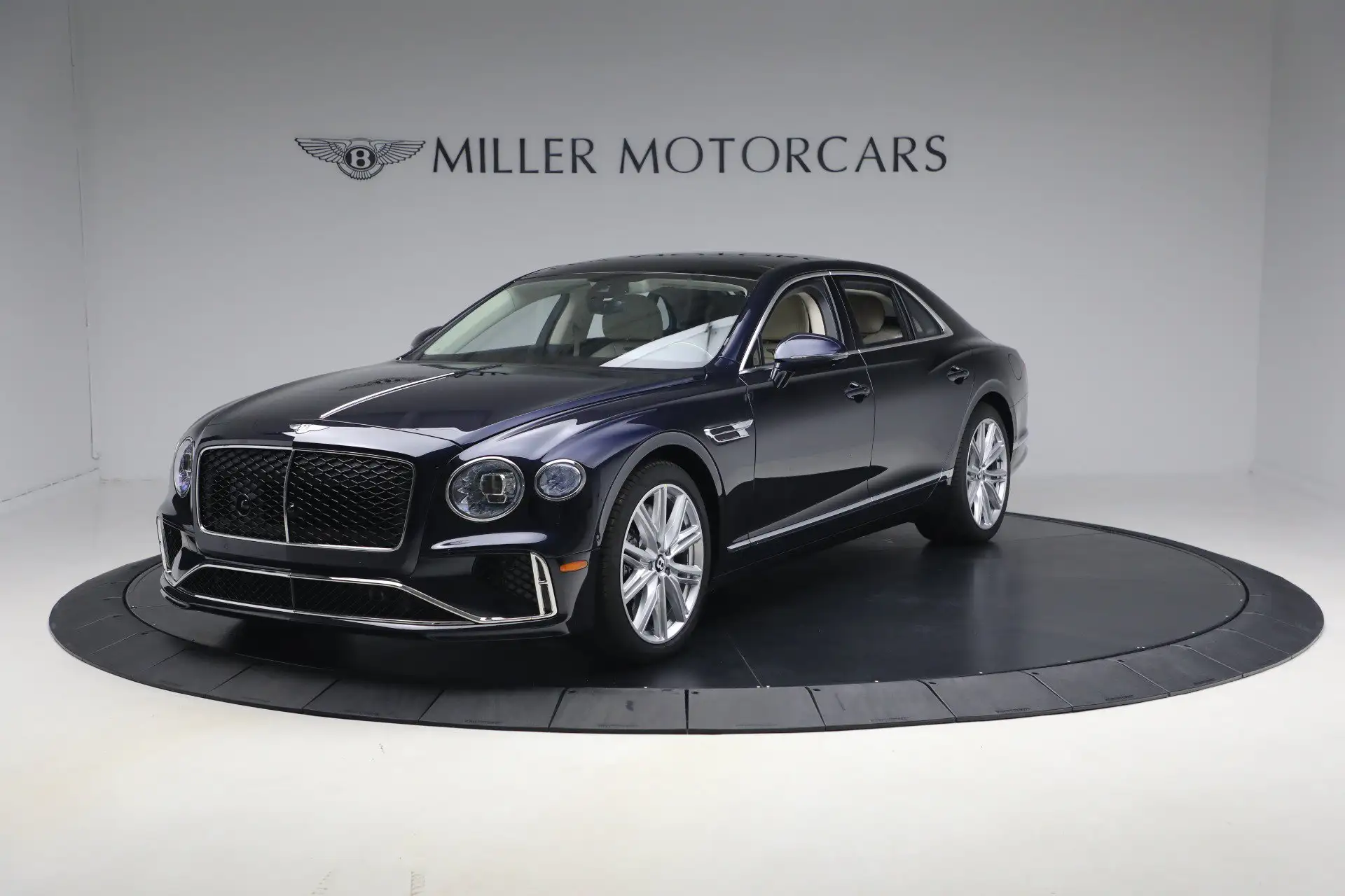 2026 Bentley Flying Spur Azure's photo