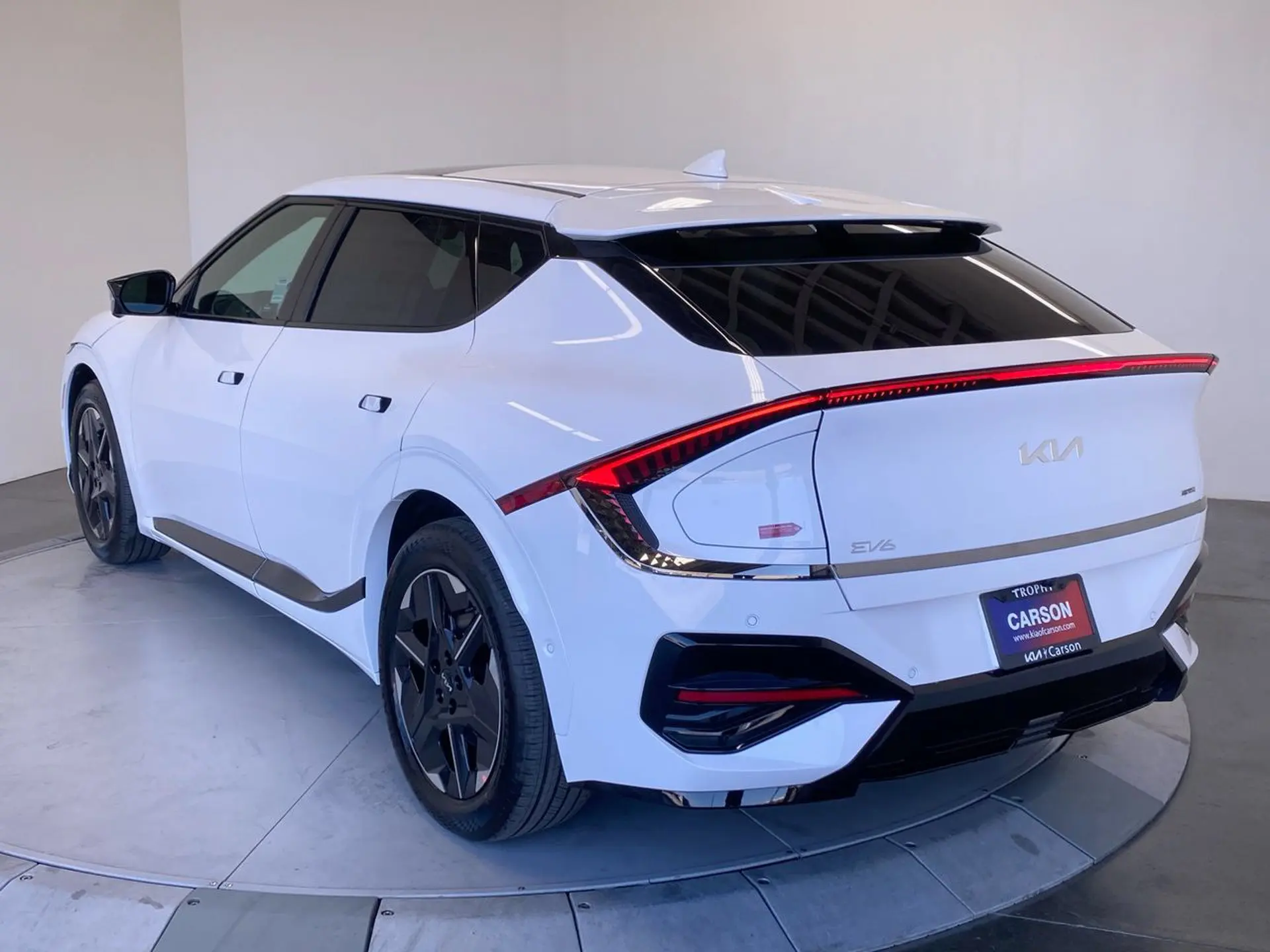 2026 Kia EV6 GT-Line photo 3