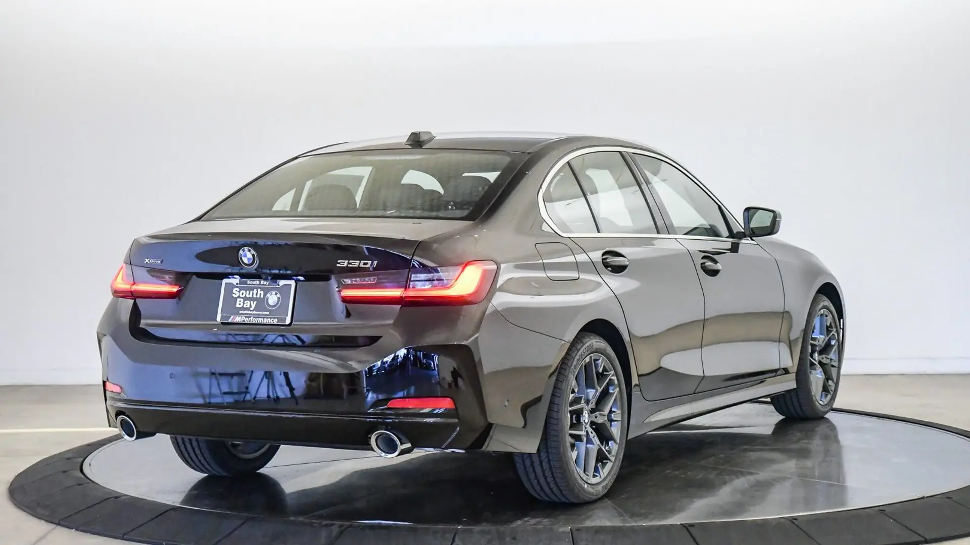 2026 BMW 3 Series 330i xDrive Sedan photo 5