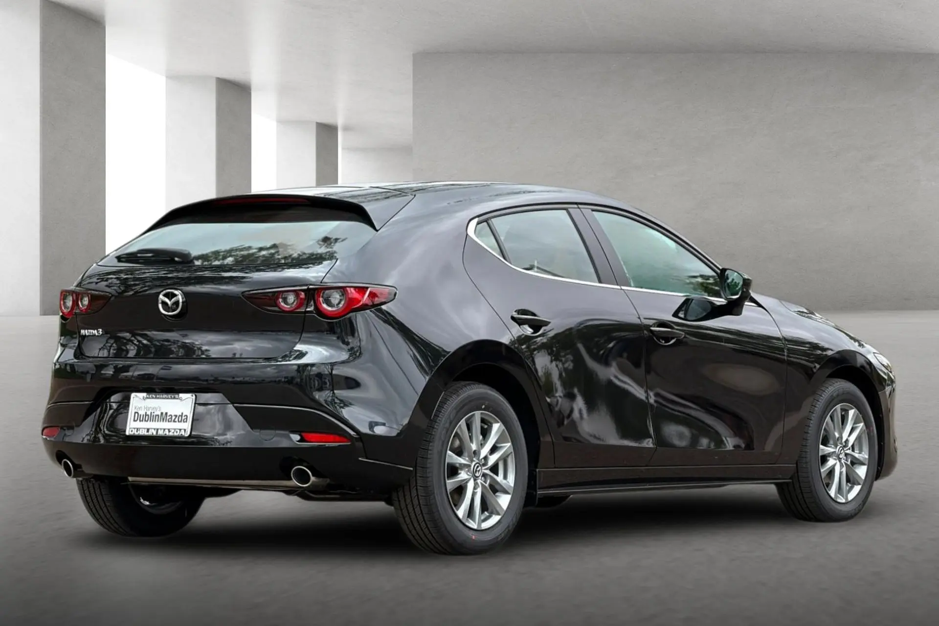 2026 Mazda CX-3 S photo 4