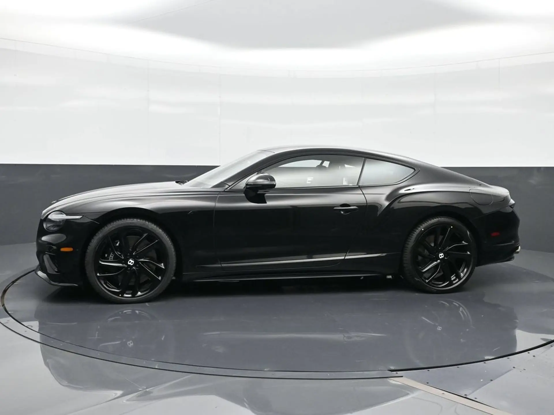 2026 Bentley Continental GT Base photo 5