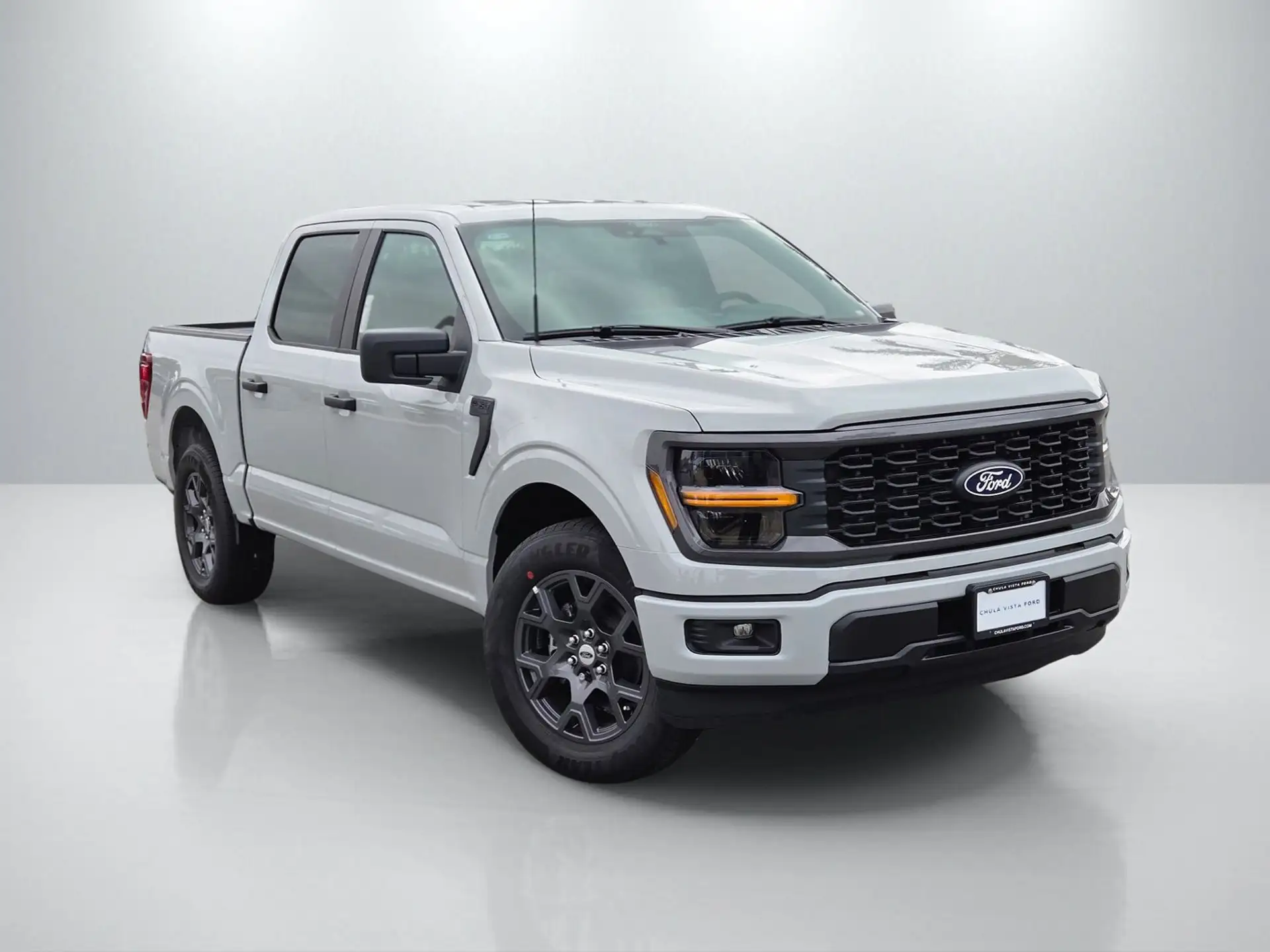 2026 Ford F-150 STX SuperCrew 5-1/2 Box's photo