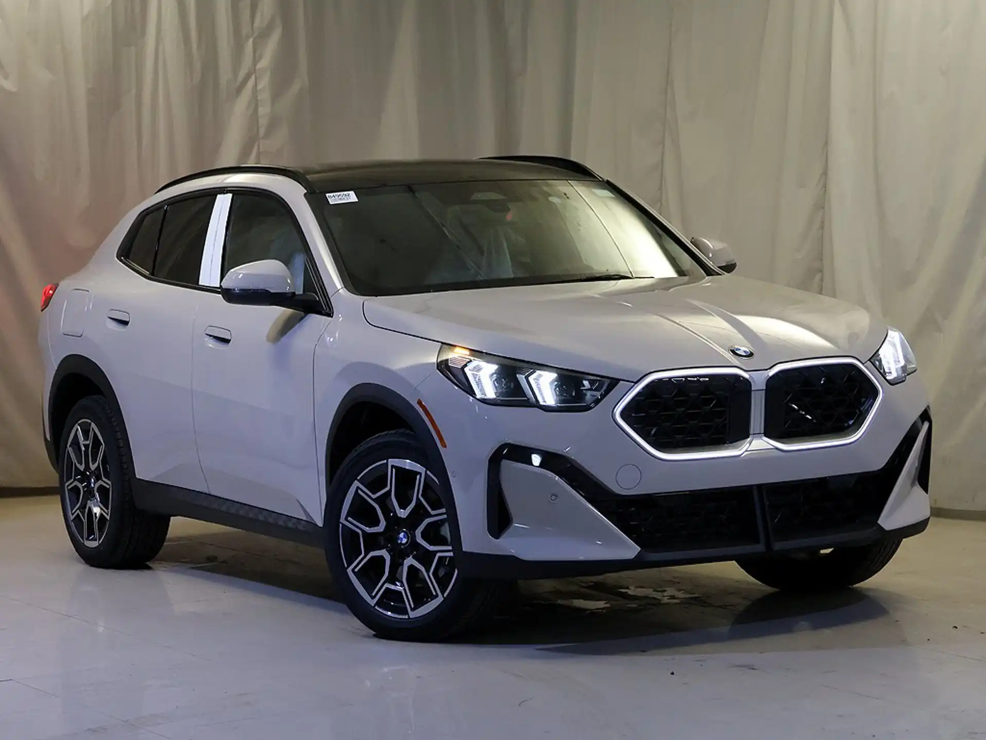2026 BMW X2 xDrive28i's photo