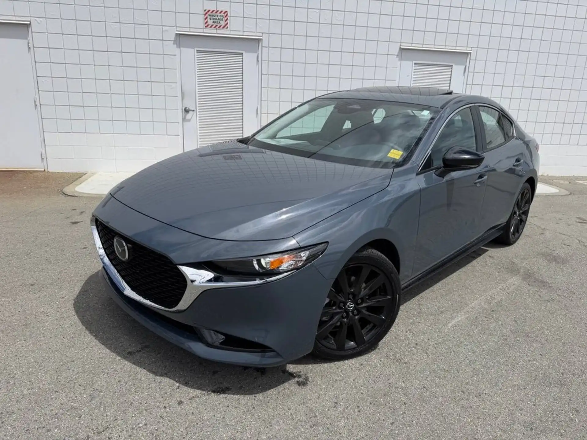2026 Mazda CX-3 2.5 Carbon Ed. AT 4-Door SKYACTIV AWD's photo