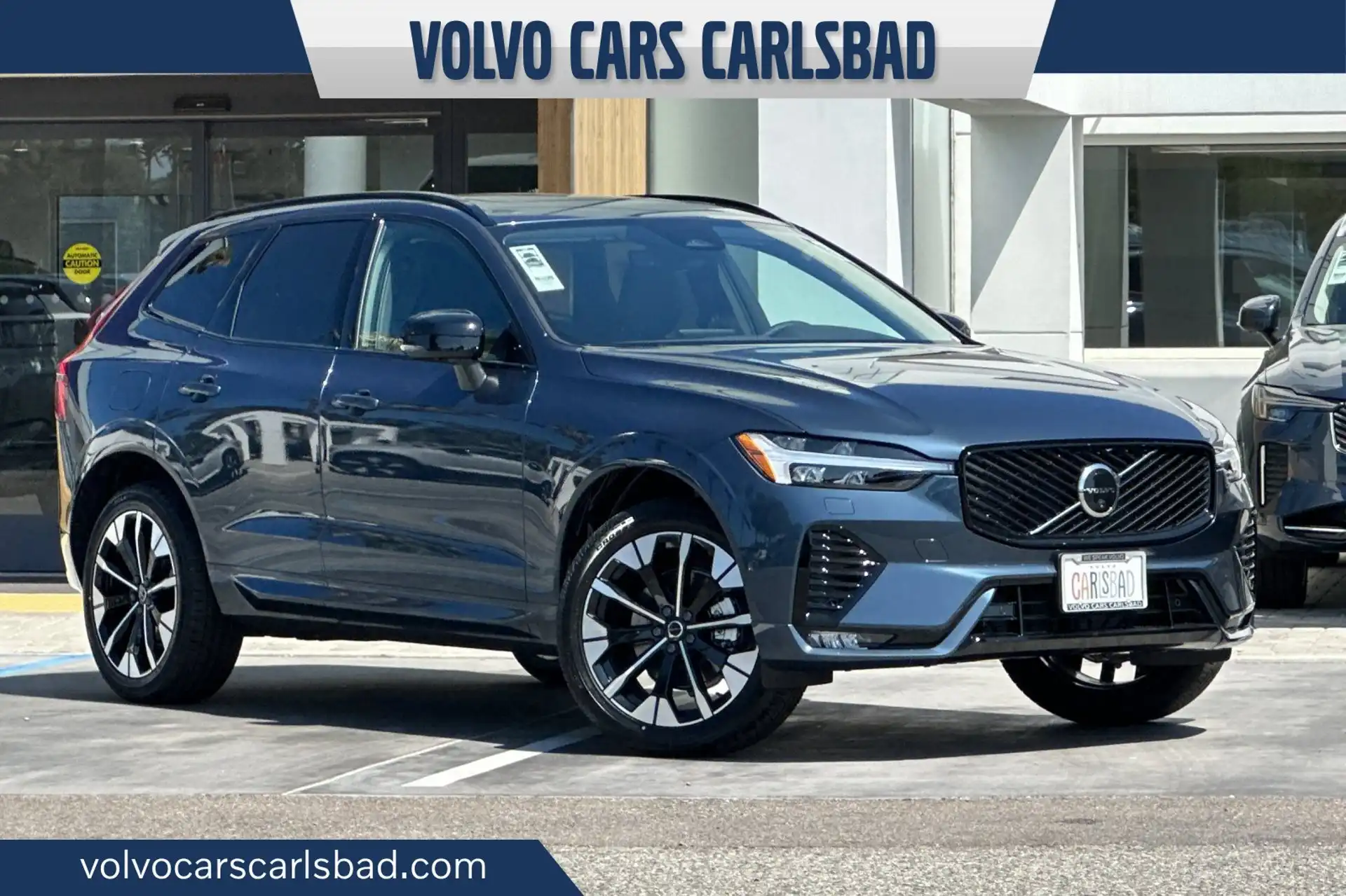 2026 Volvo XC60 B5 Plus Dark AWD's photo