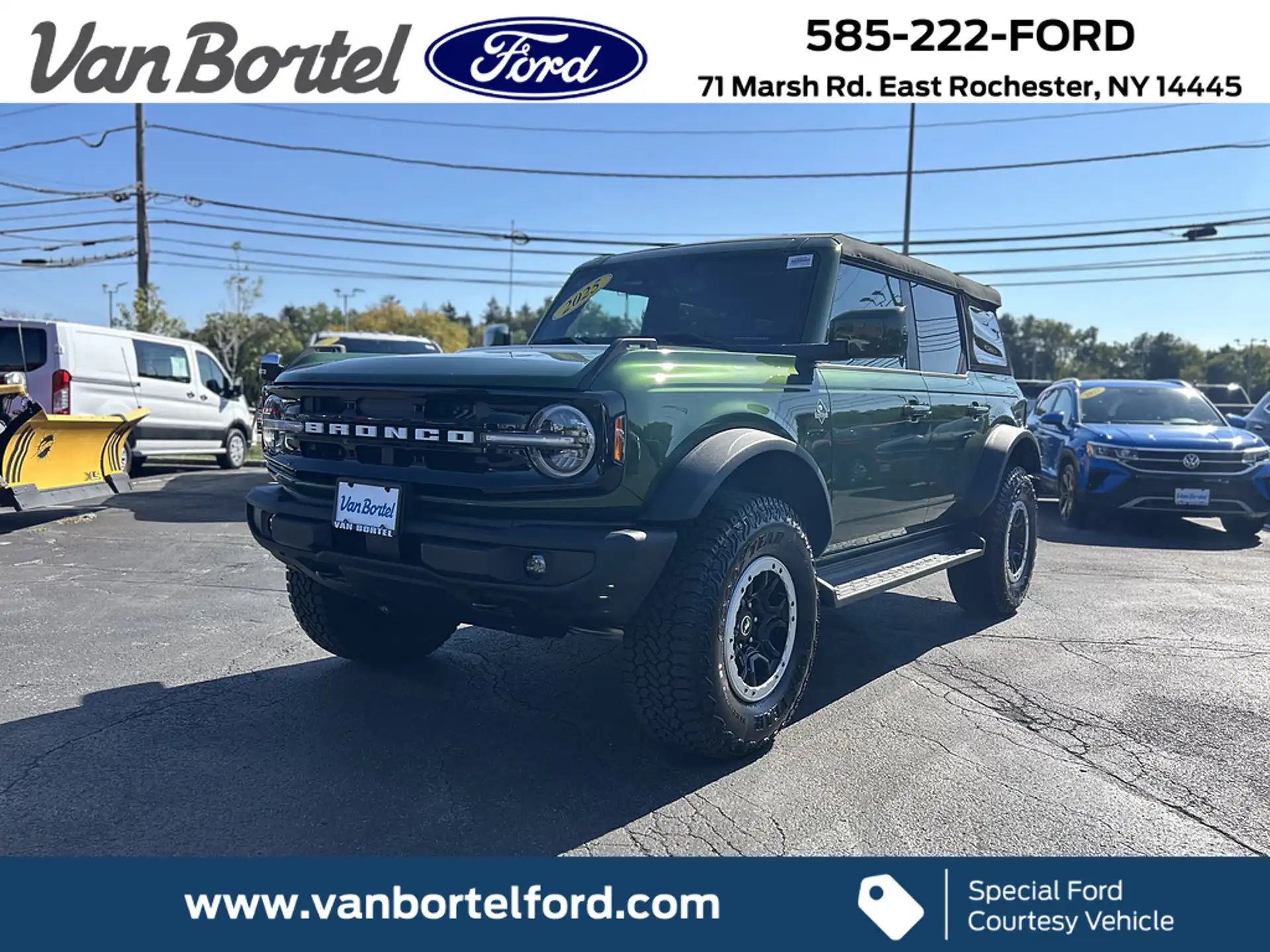2025 Ford Bronco Outer Banks 4x4's photo