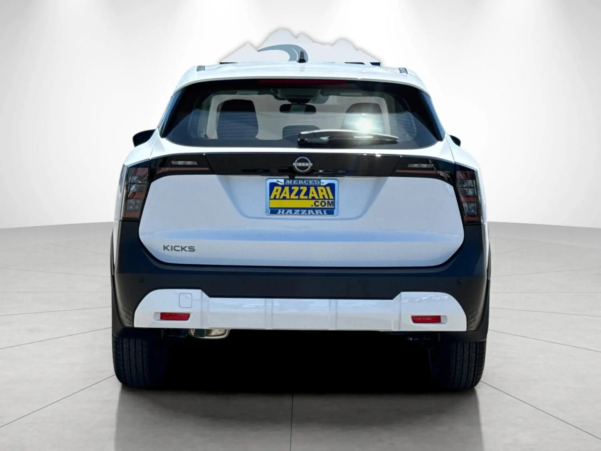 2026 Nissan Kicks 2.0 S photo 4