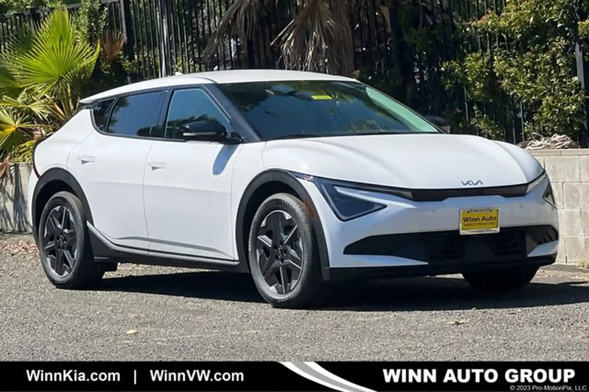 2026 Kia EV6 Light L/R's photo