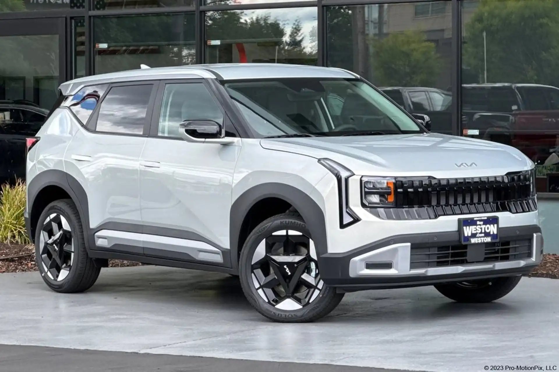 2027 Kia Seltos S AWD's photo