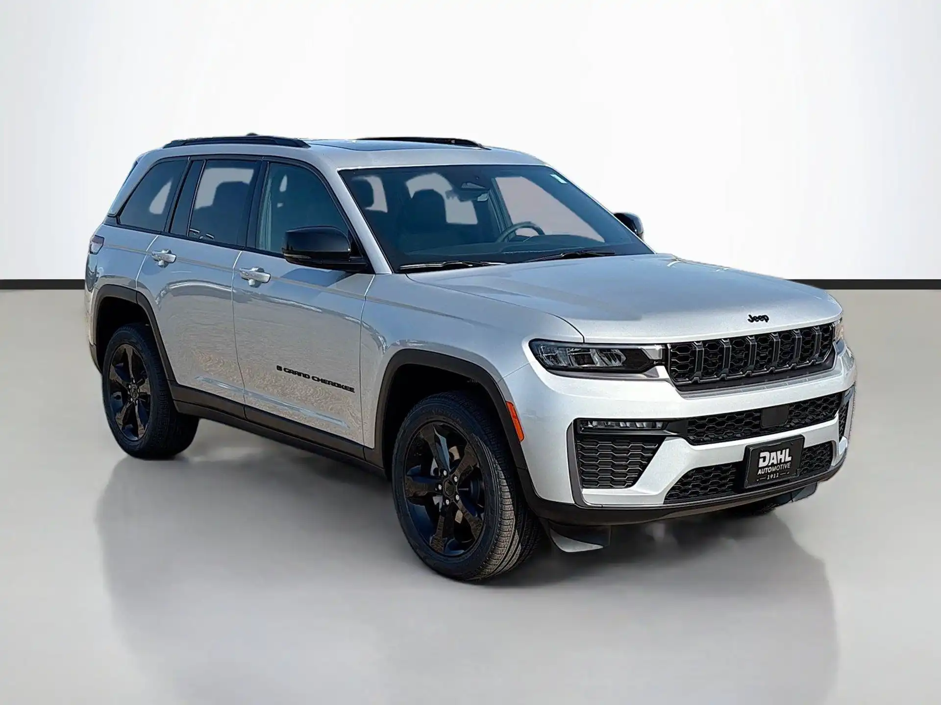2026 Jeep Grand Cherokee Limited 4x4's photo
