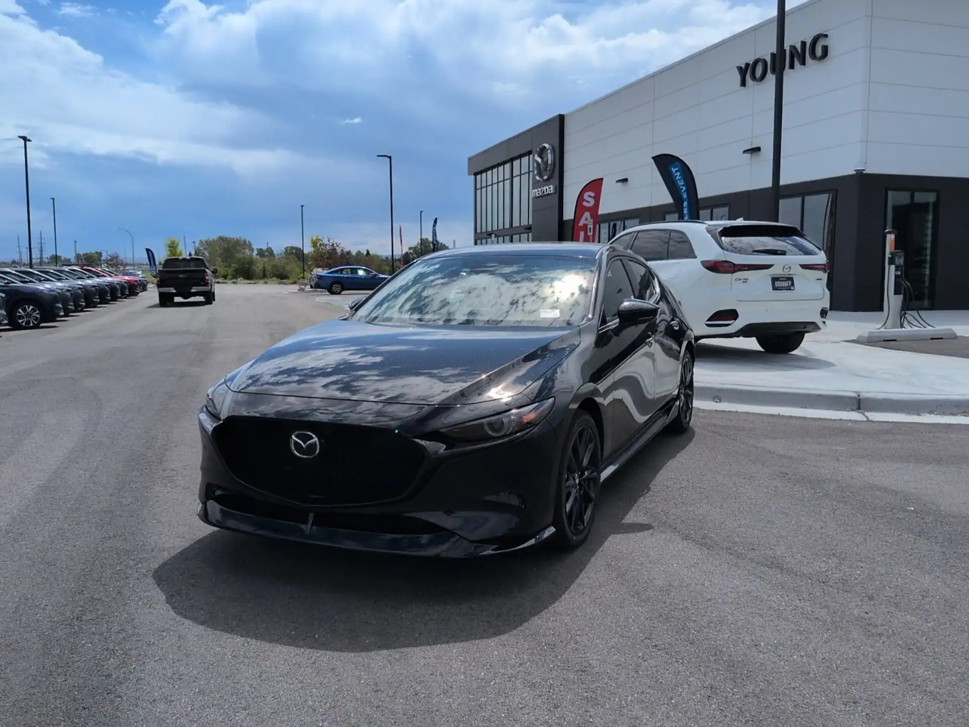 2026 Mazda CX-3 Premium Plus 2.5 AT 5-Door SKYACTIV AWD's photo
