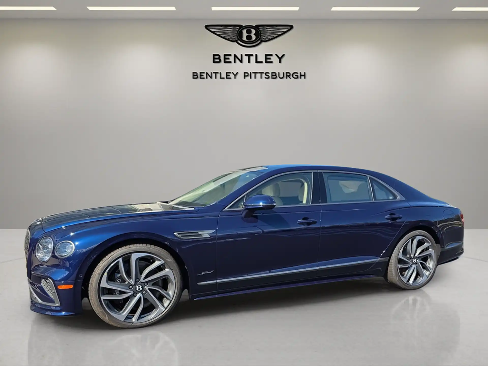 2025 Bentley Flying Spur Speed's photo