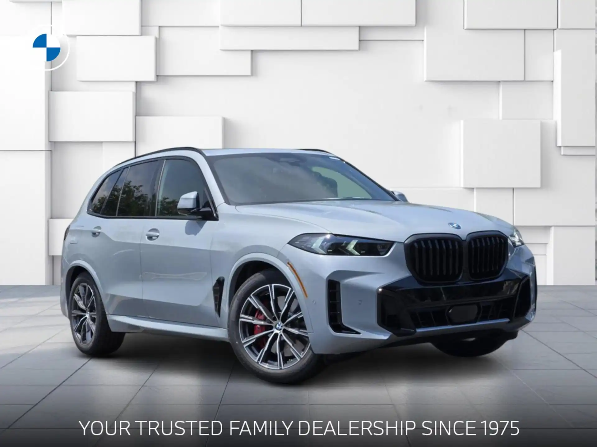 2026 BMW X5 xDrive50e's photo