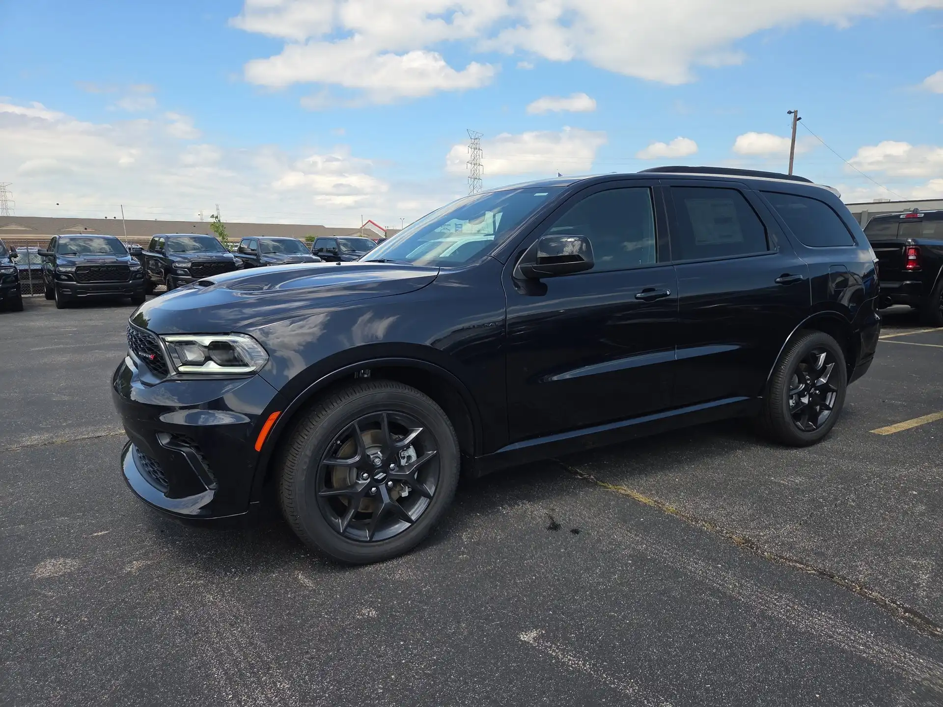 2026 Dodge Durango GT HEMI V8 AWD's photo