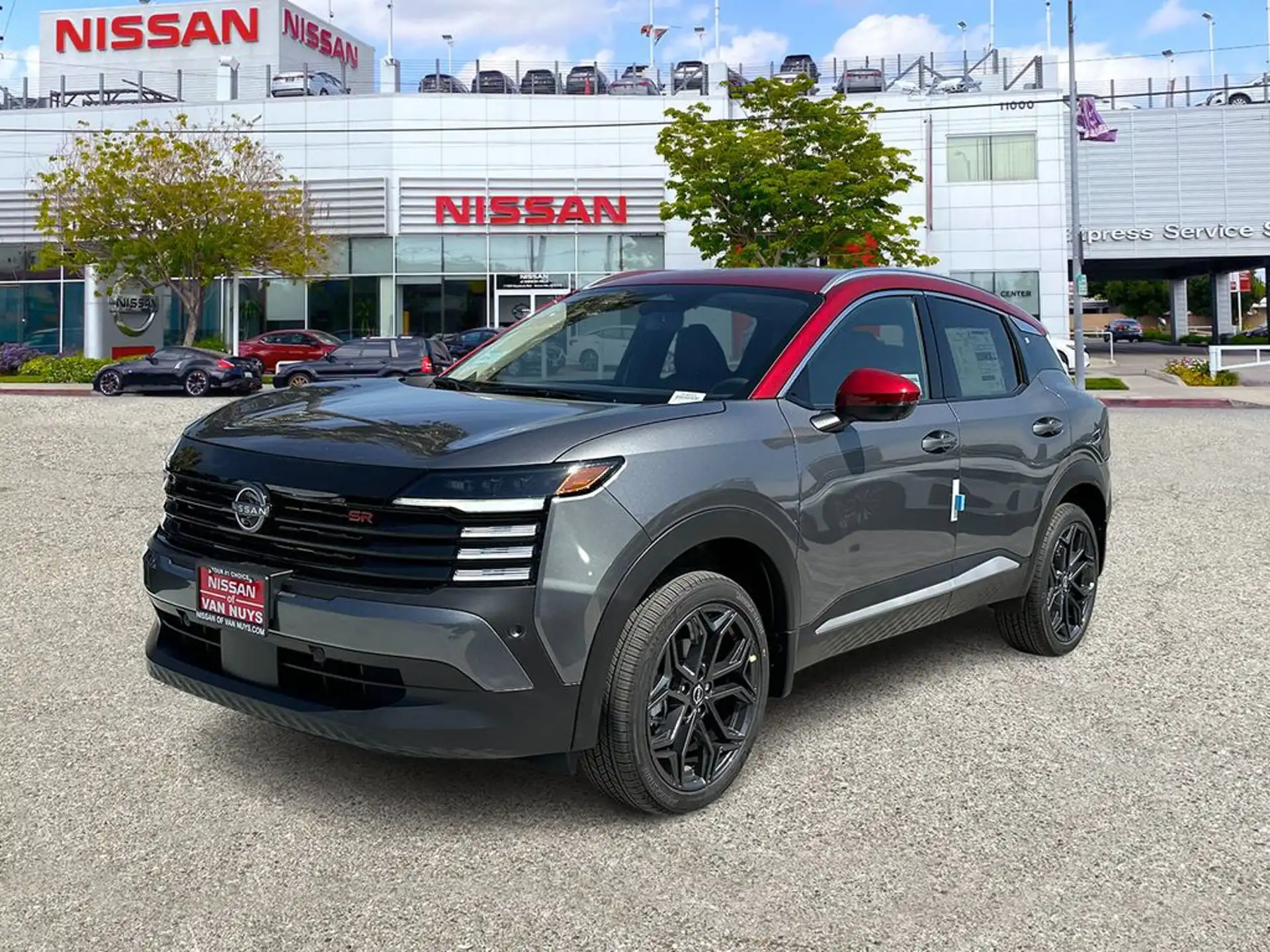 2026 Nissan Kicks 2.0 SR's photo
