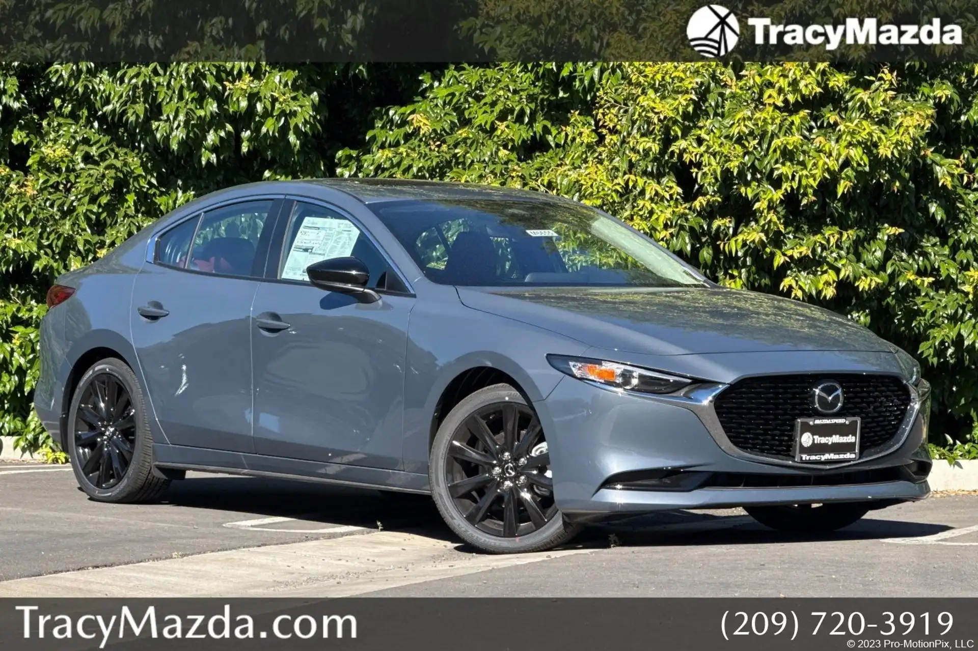 2026 Mazda CX-3 2.5 Carbon Ed. AT 4-Door SKYACTIV AWD's photo