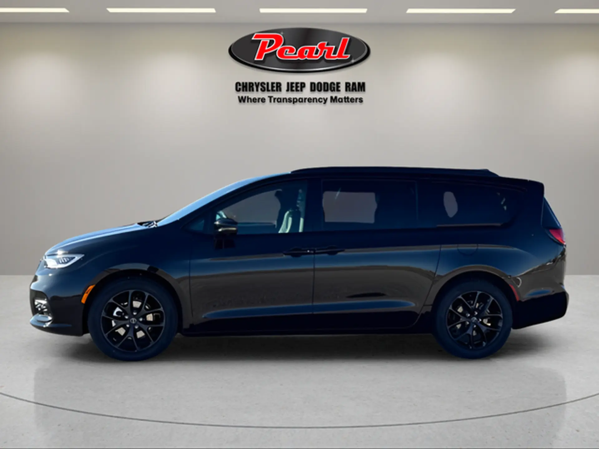 2026 Chrysler Pacifica Select photo 5