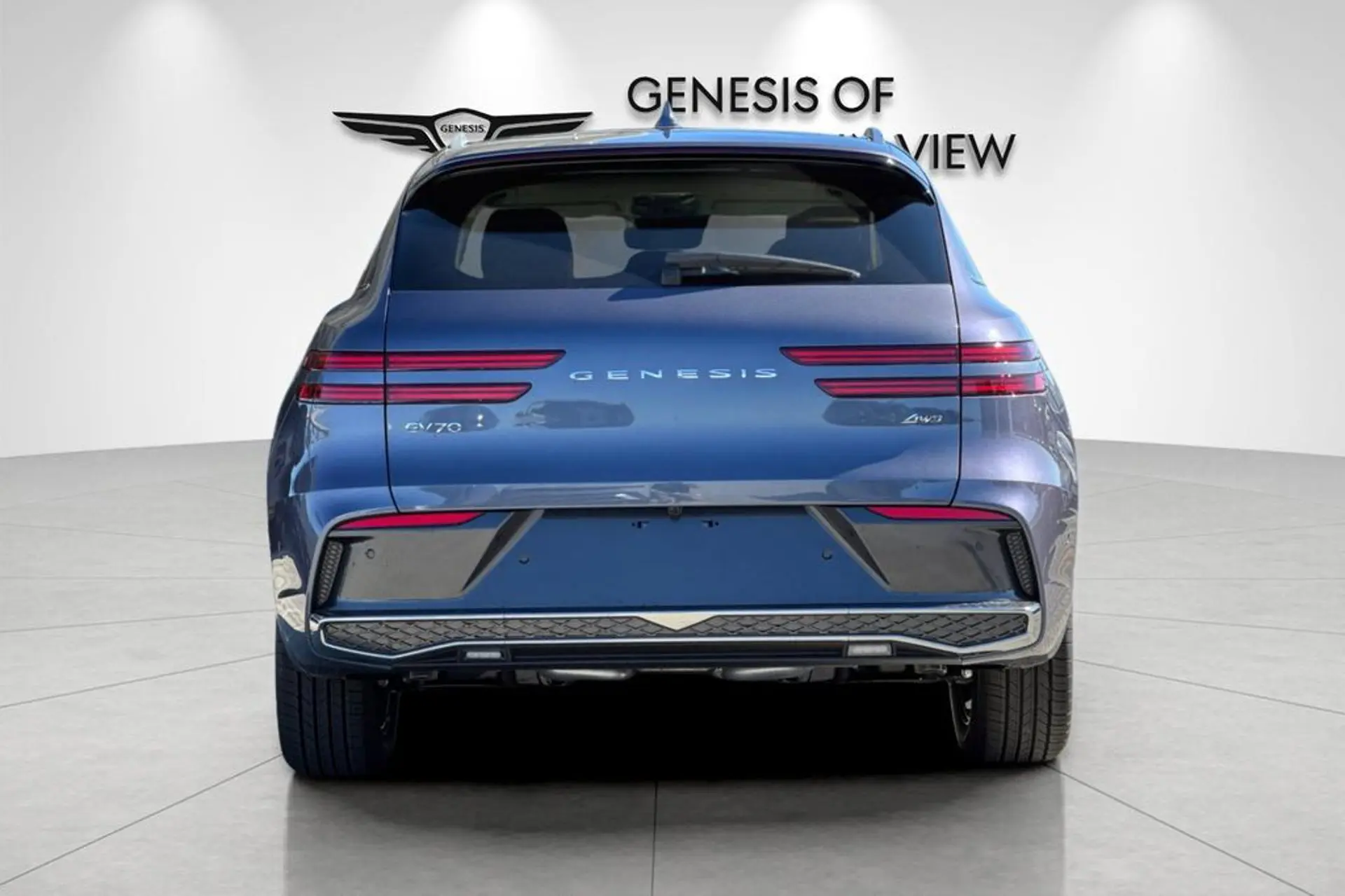 2026 Genesis GV70 2.5T Advanced AWD photo 4