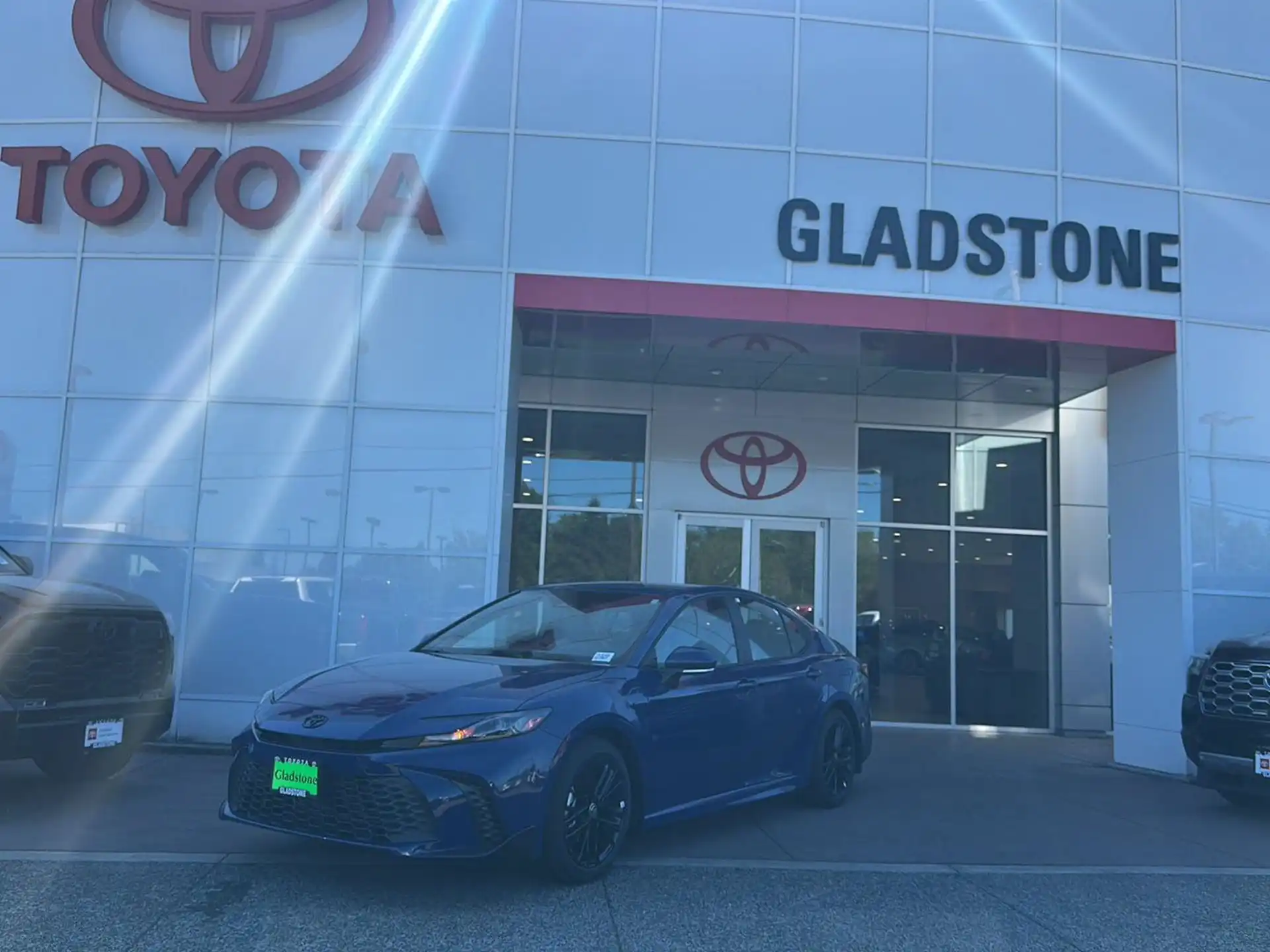 2026 Toyota Camry SE Hybrid's photo