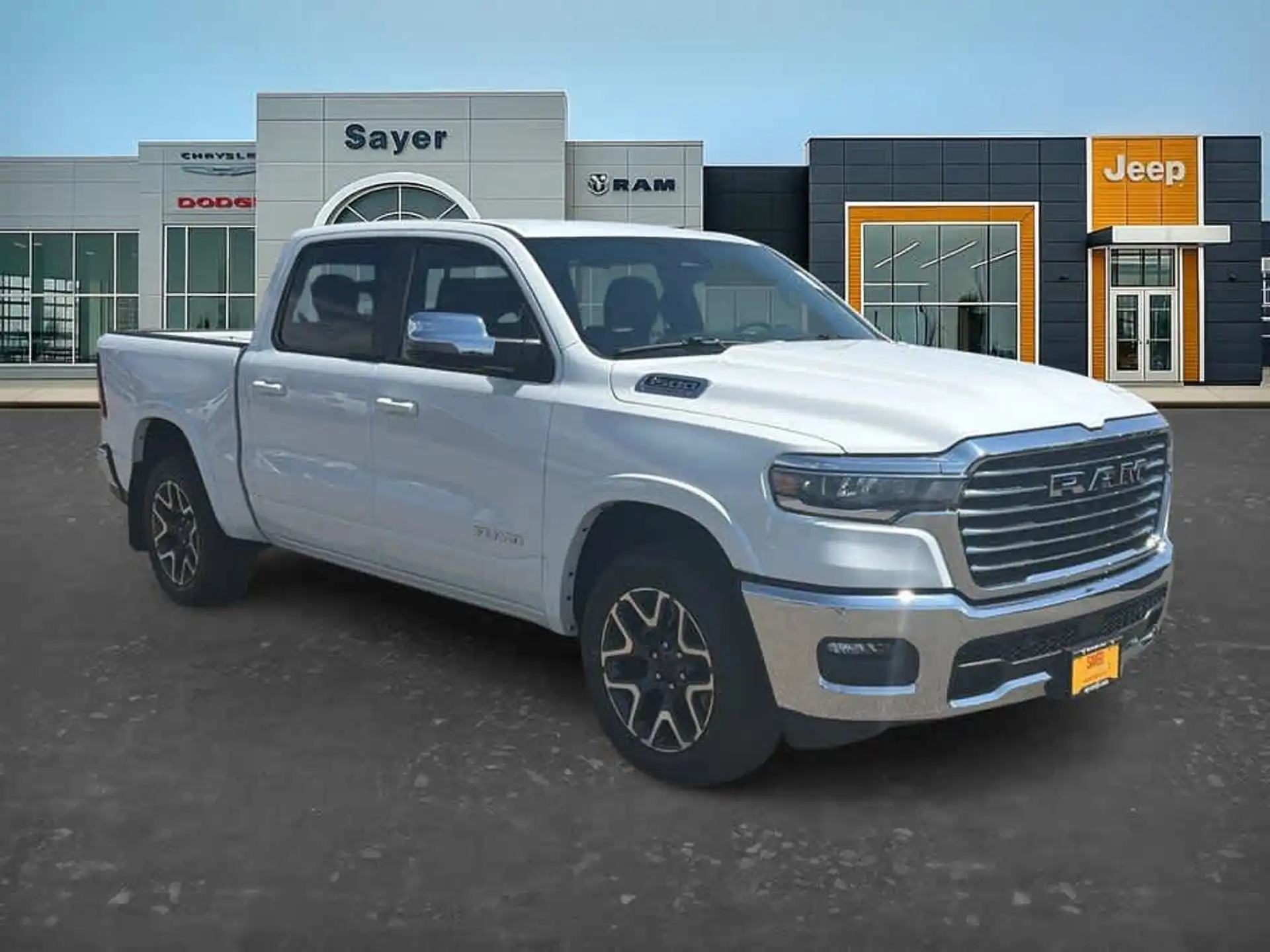 2026 RAM 1500 Laramie 4x4 Crew Cab 5'7's photo