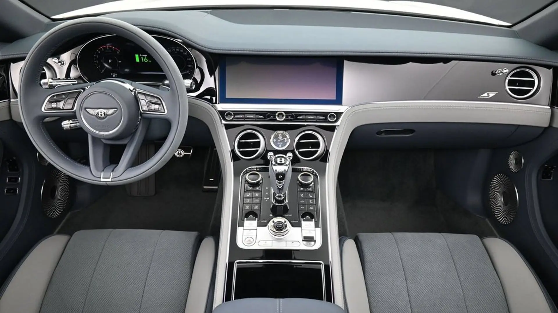 2026 Bentley Continental GT Base photo 4