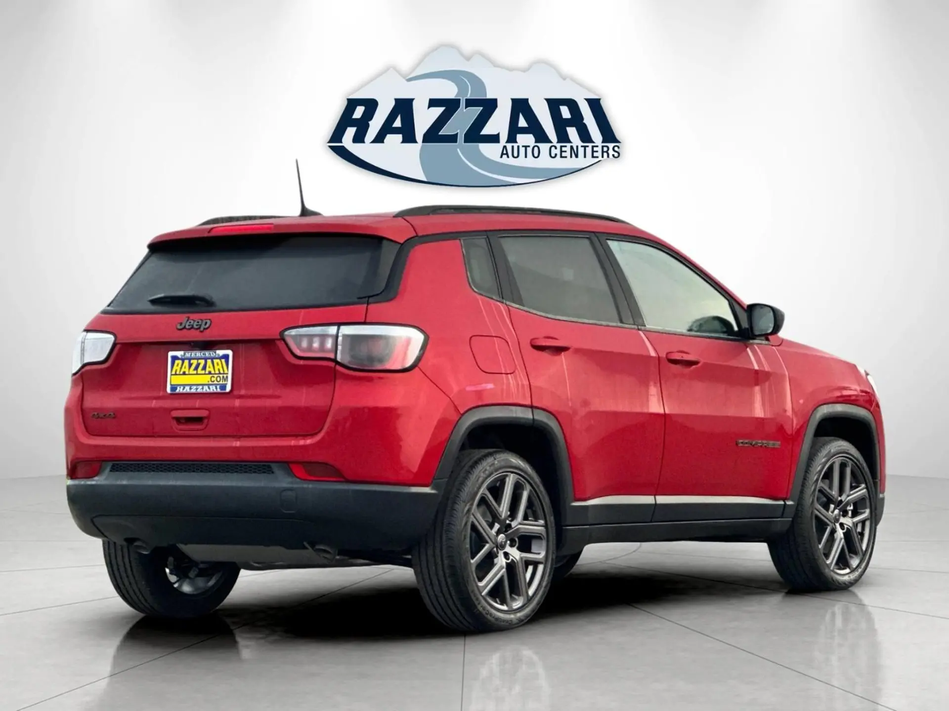 2026 Jeep Compass Altitude 4X4 photo 3