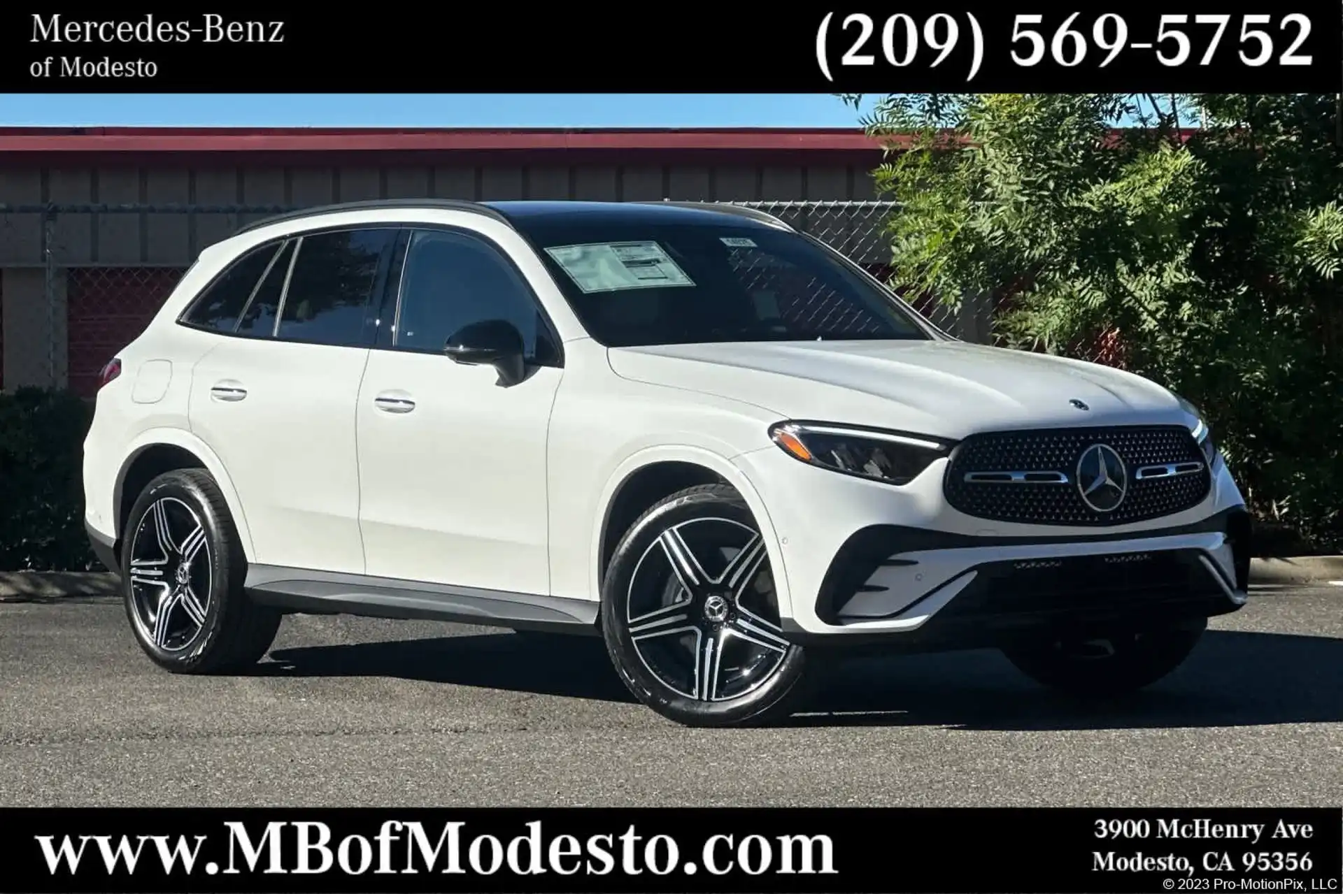 2026 Mercedes-Benz GLC GLC 300 4MATIC's photo