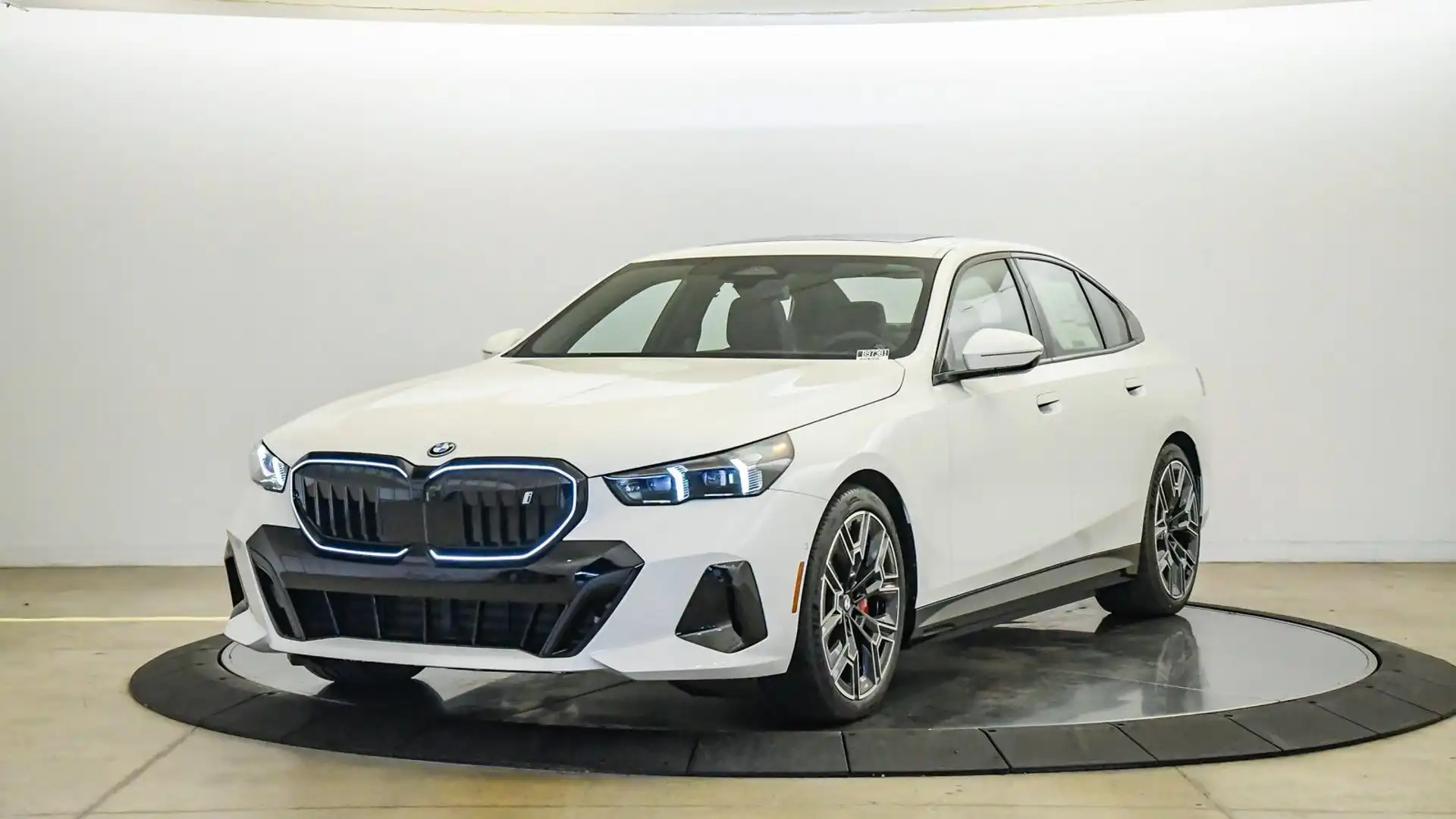 2026 BMW i5 eDrive40 Sedan's photo