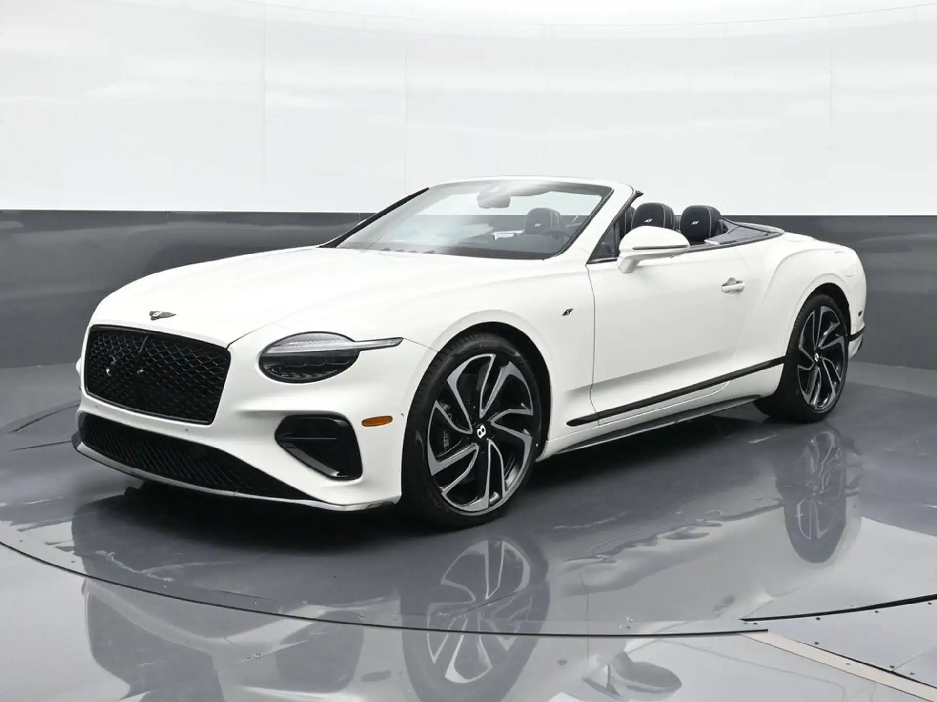 2026 Bentley Continental GT's photo