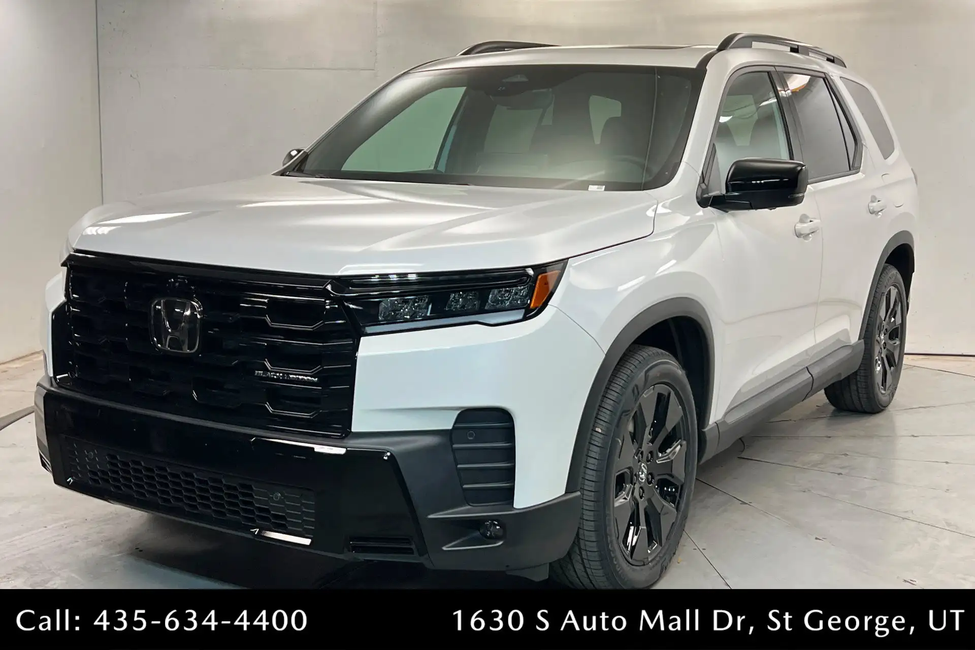 2026 Honda Pilot Black Edition AWD's photo