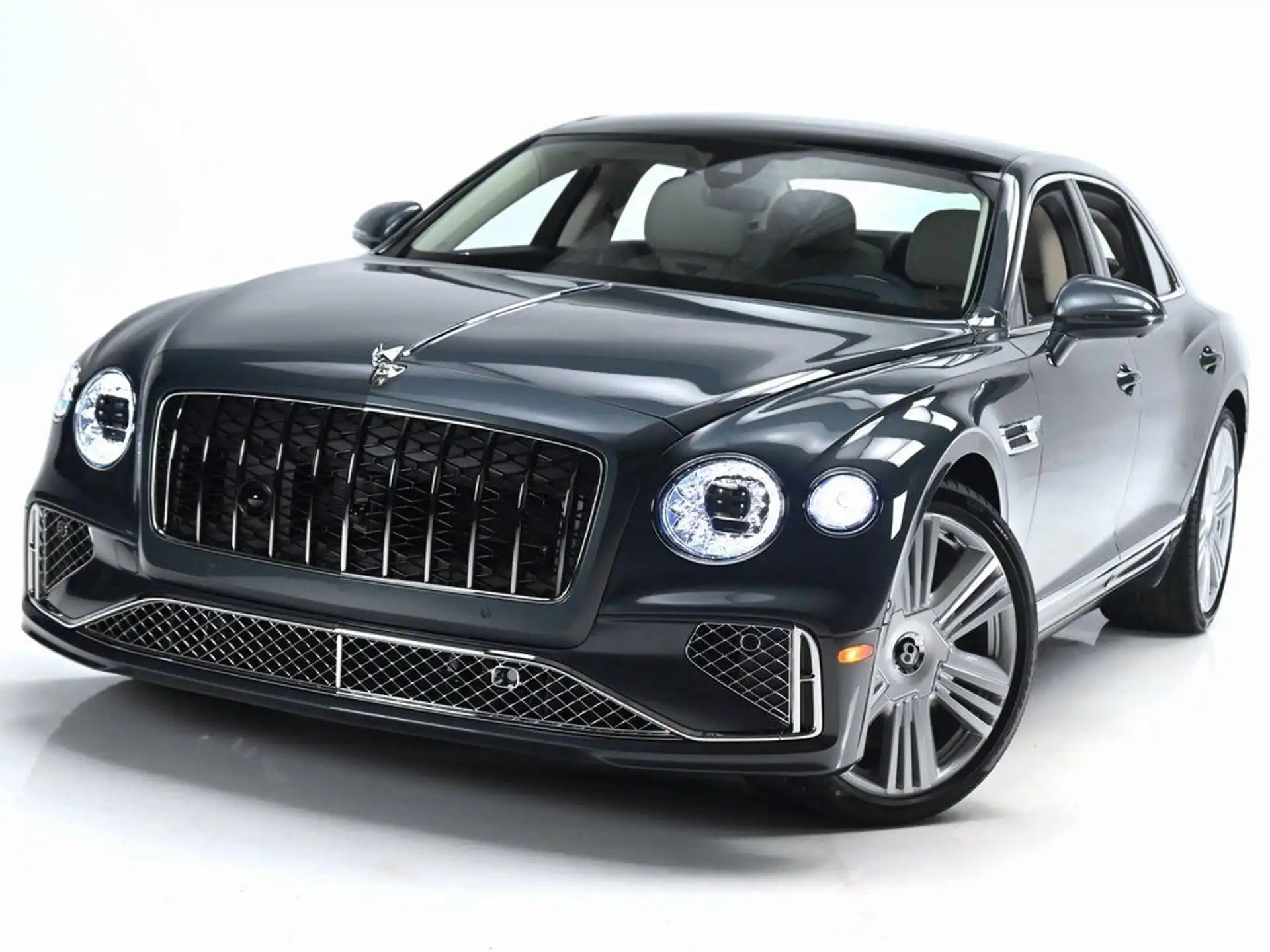 2026 Bentley Flying Spur Azure's photo
