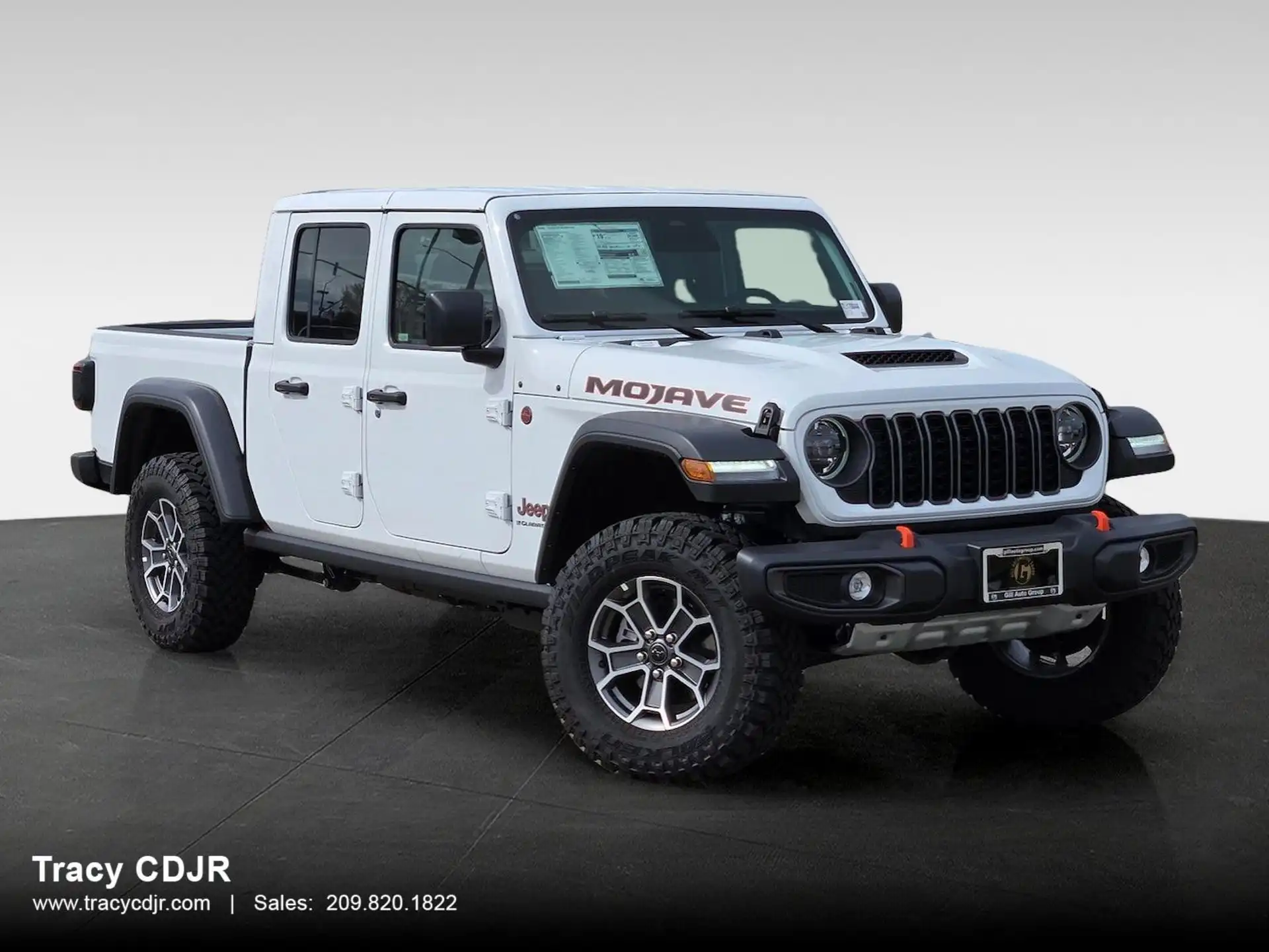 2026 Jeep Gladiator Mojave Auto's photo