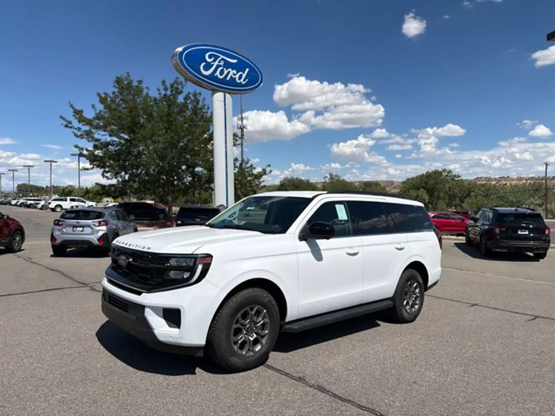 2026 Ford Expedition Active 4x4's photo