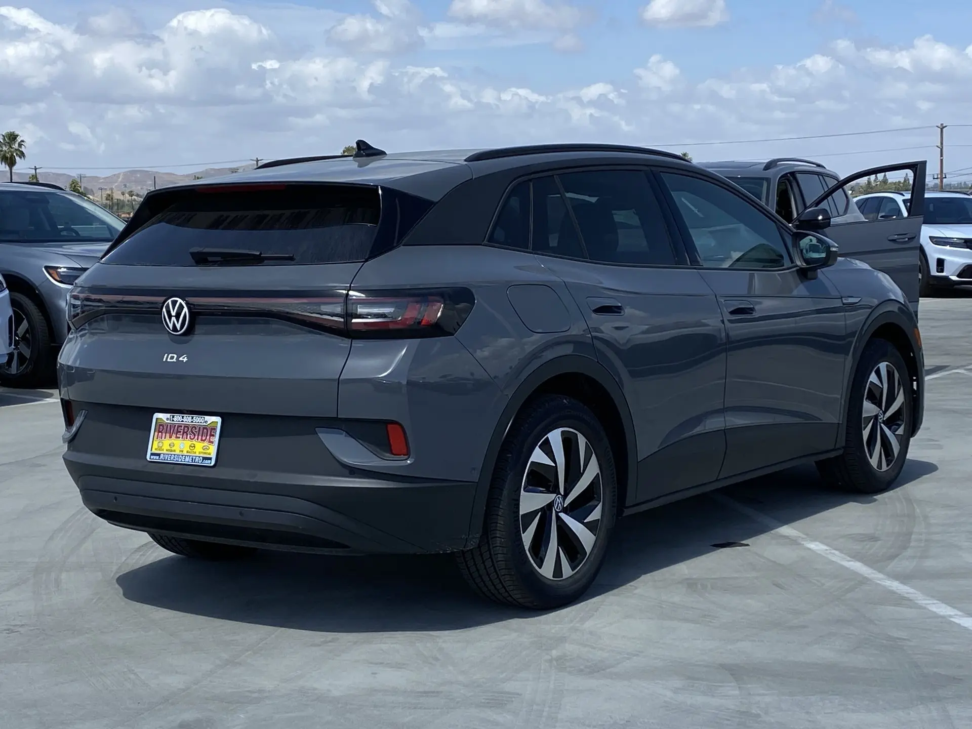 2026 Volkswagen ID.4 ID.4 PRO photo 4