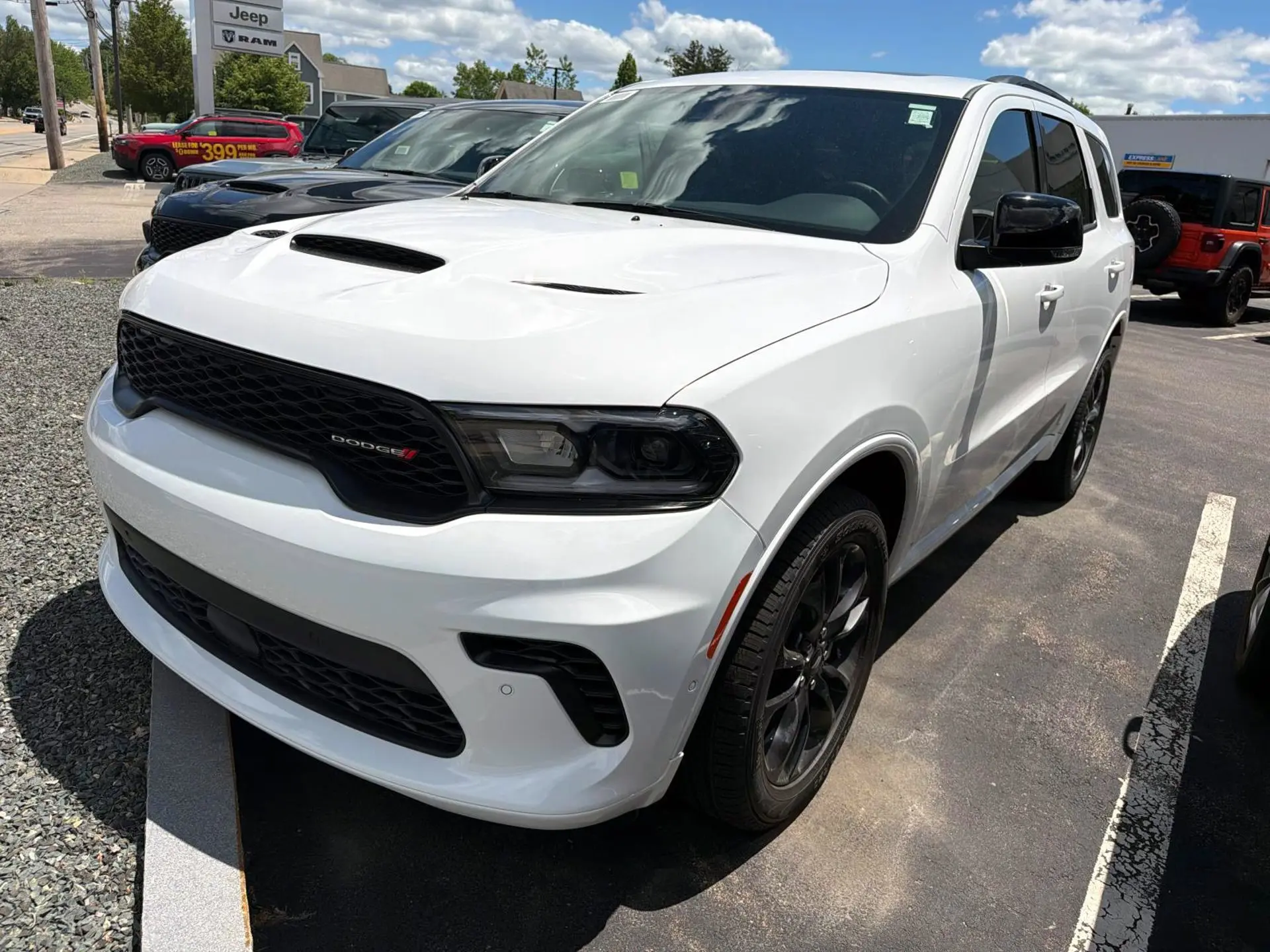2026 Dodge Durango GT Plus AWD photo 4