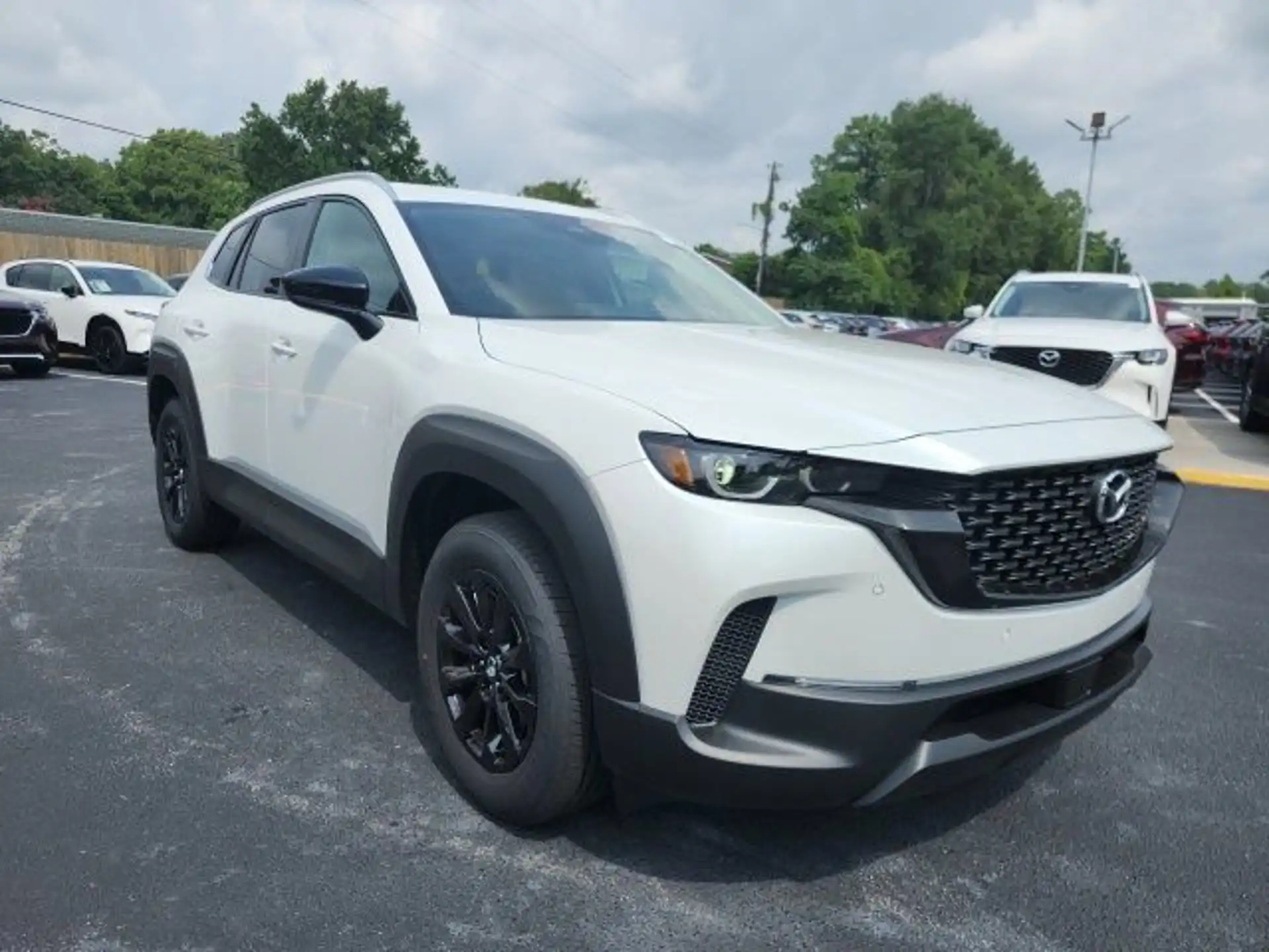 2026 Mazda CX-50 2.5 Hybrid Preferred's photo