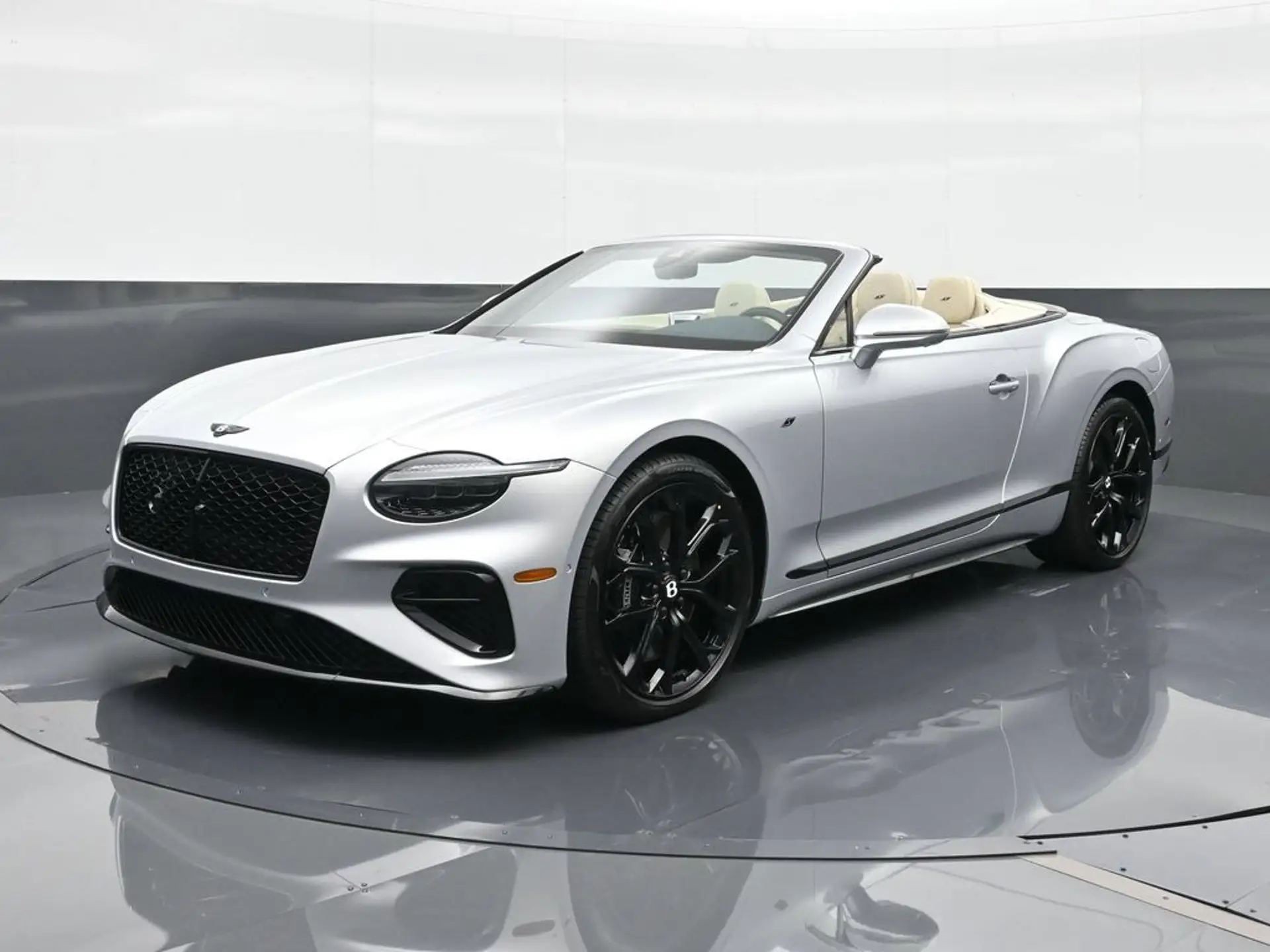 2026 Bentley Continental GT undefined photo 1