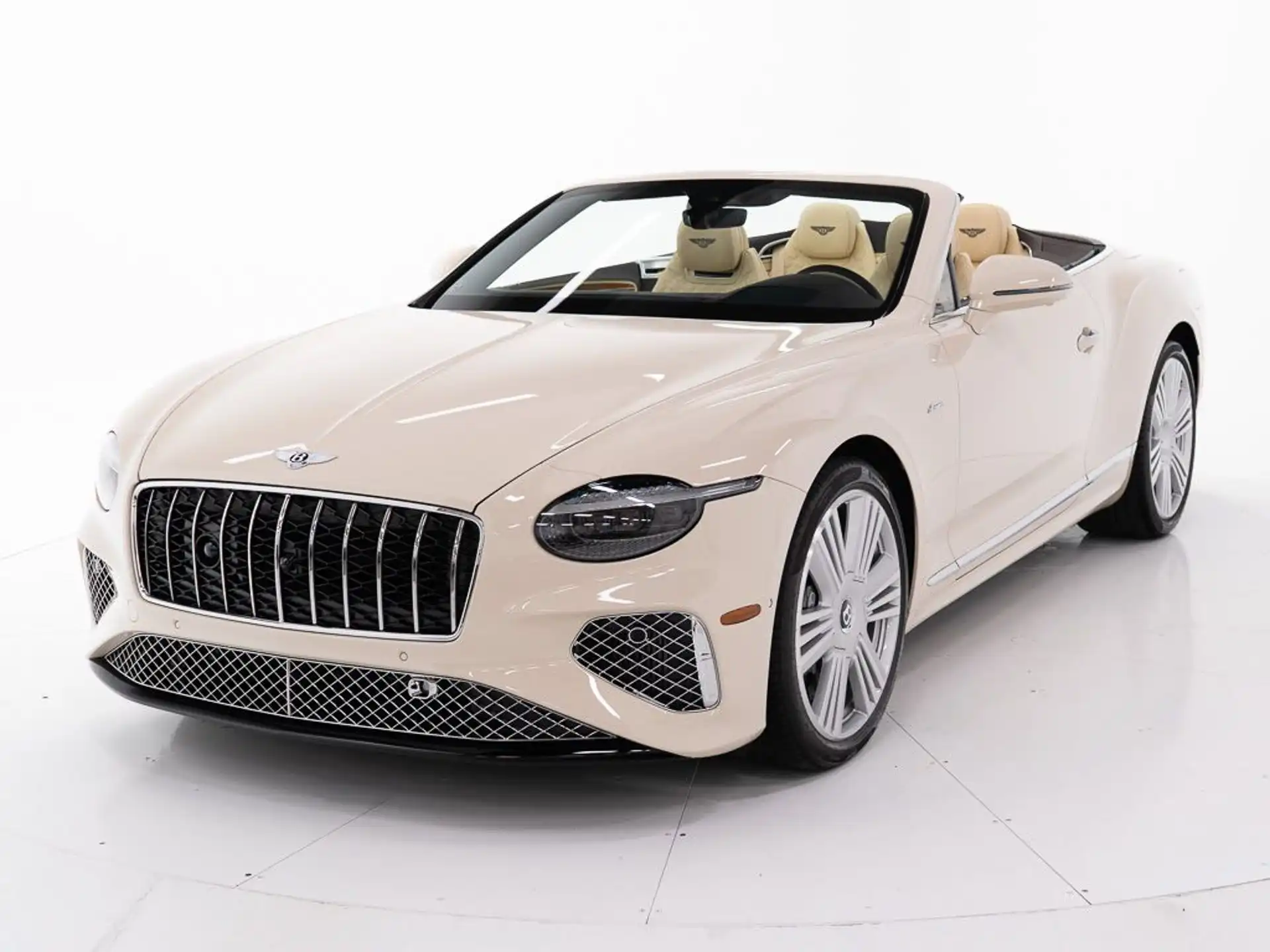 2026 Bentley Continental GT Azure's photo