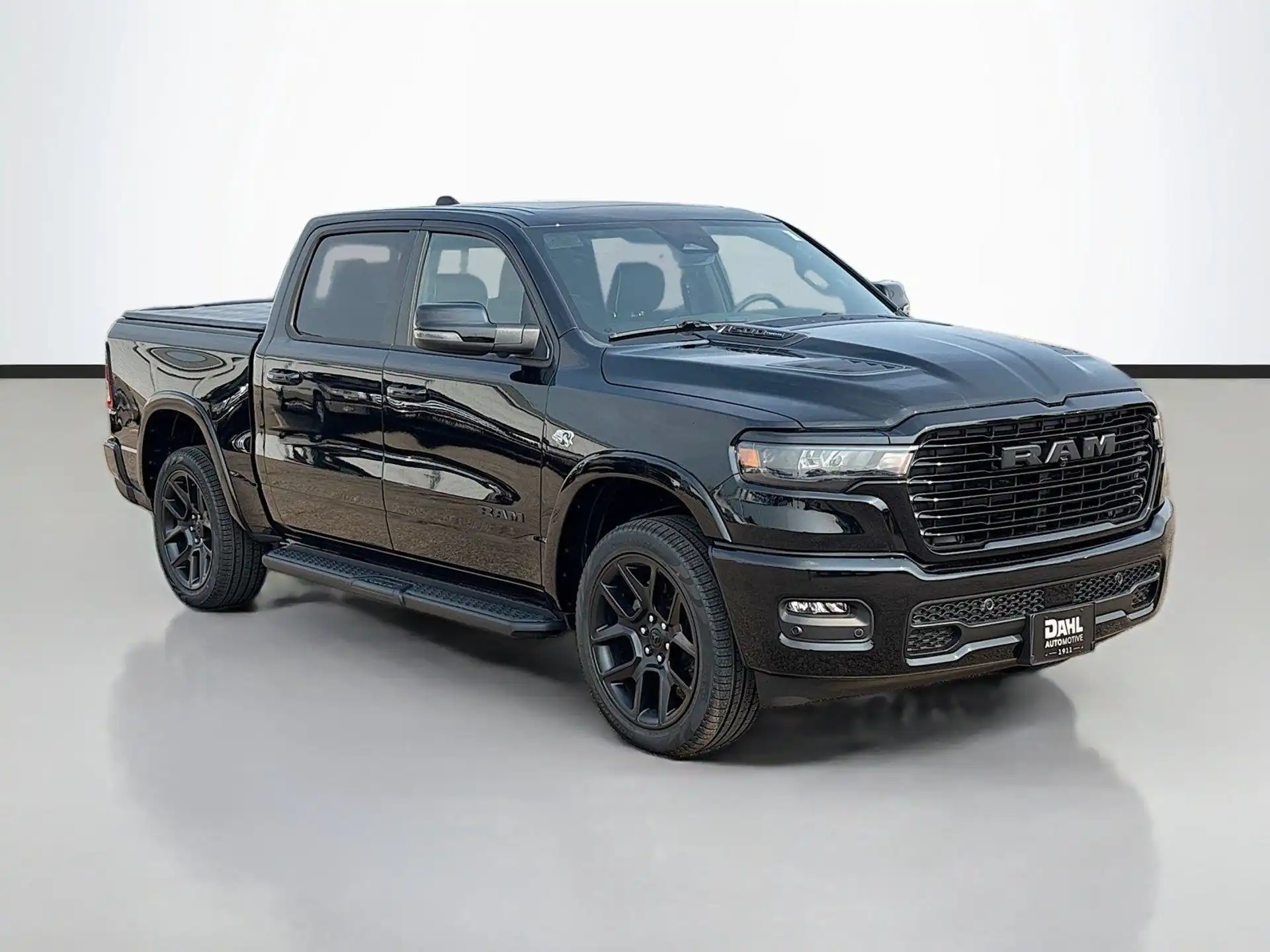 2026 RAM 1500 Laramie 4x4 Crew Cab 5'7's photo