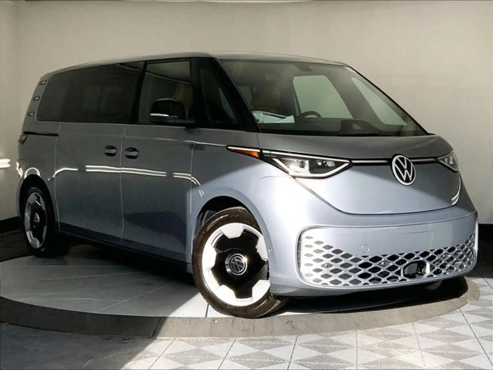 2025 Volkswagen ID. Buzz Pro S's photo