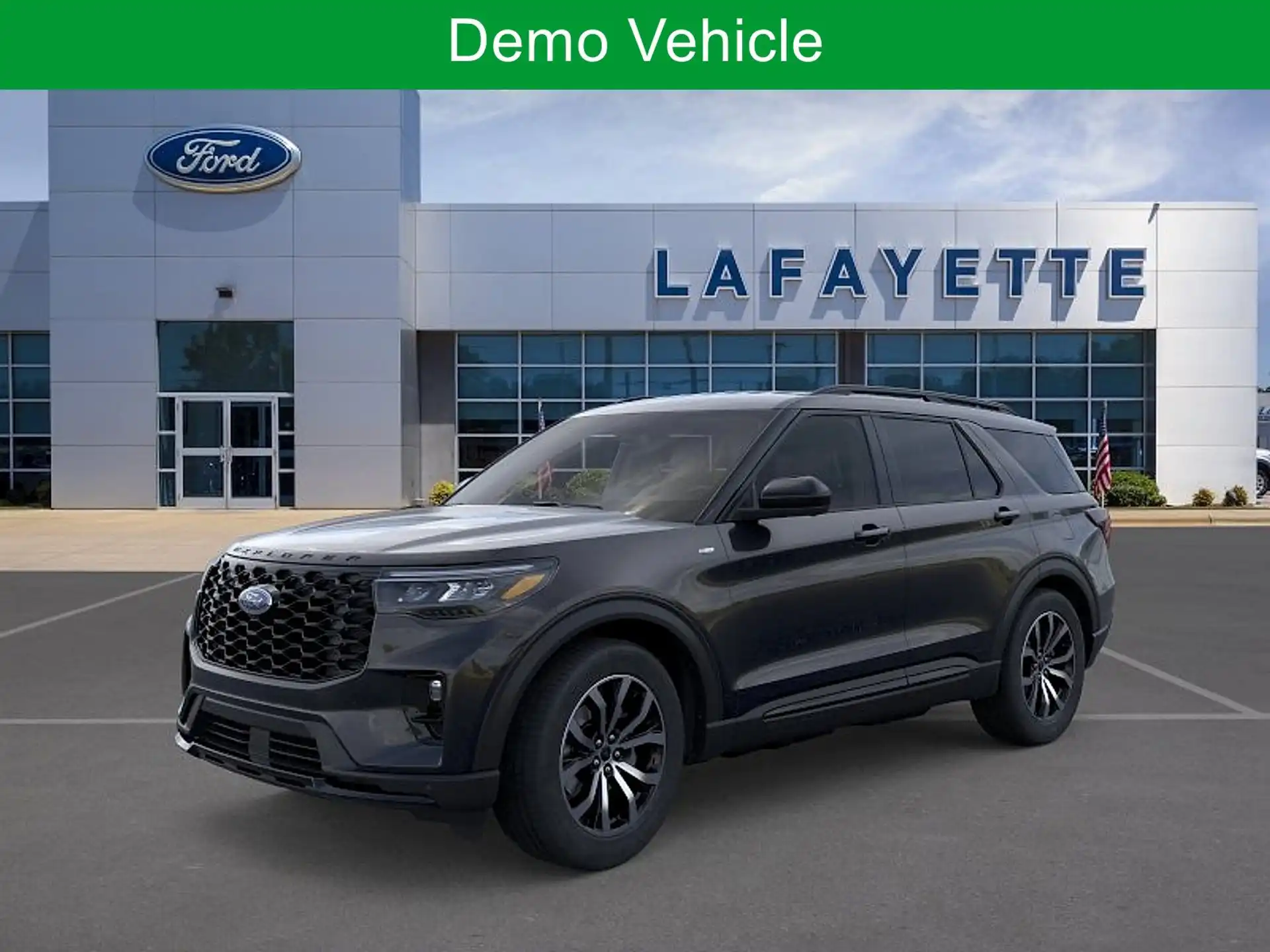 2026 Ford Explorer ST-LINE RWD's photo