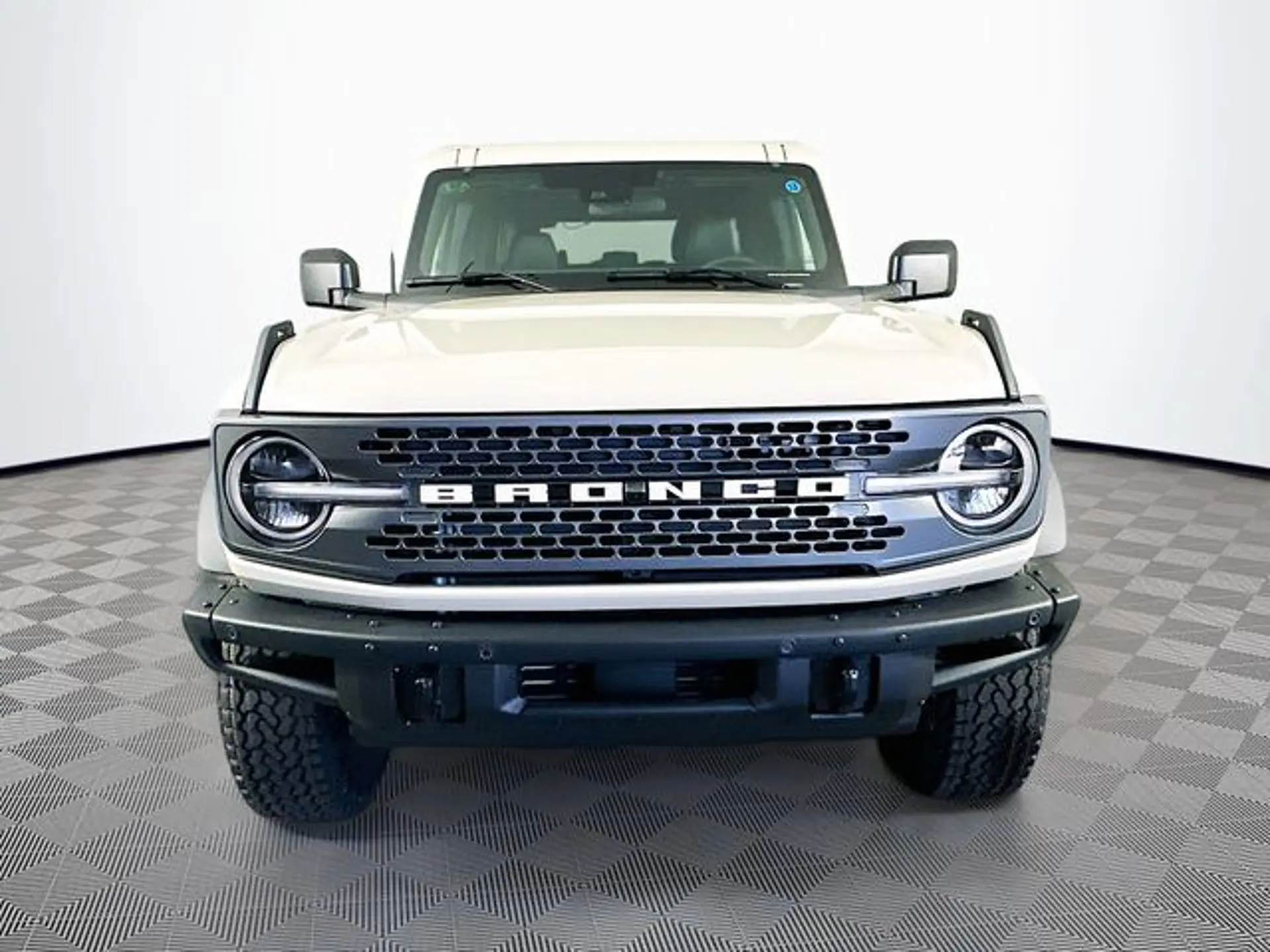2026 Ford Bronco Badlands 4x4 photo 4