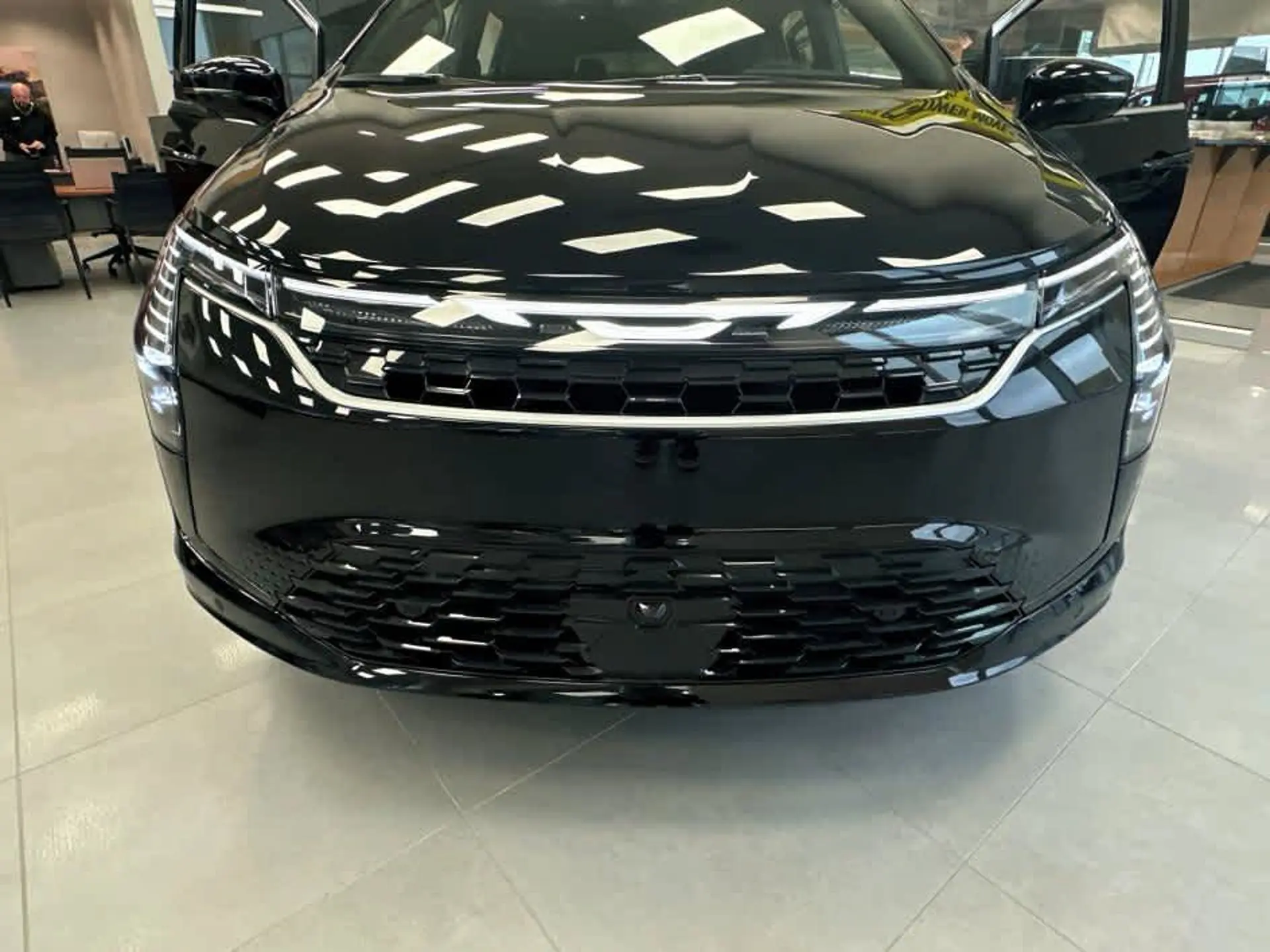 2027 Chrysler Pacifica Select AWD photo 4