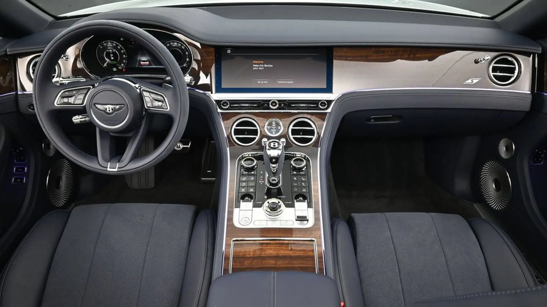 2026 Bentley Continental GT Base photo 4
