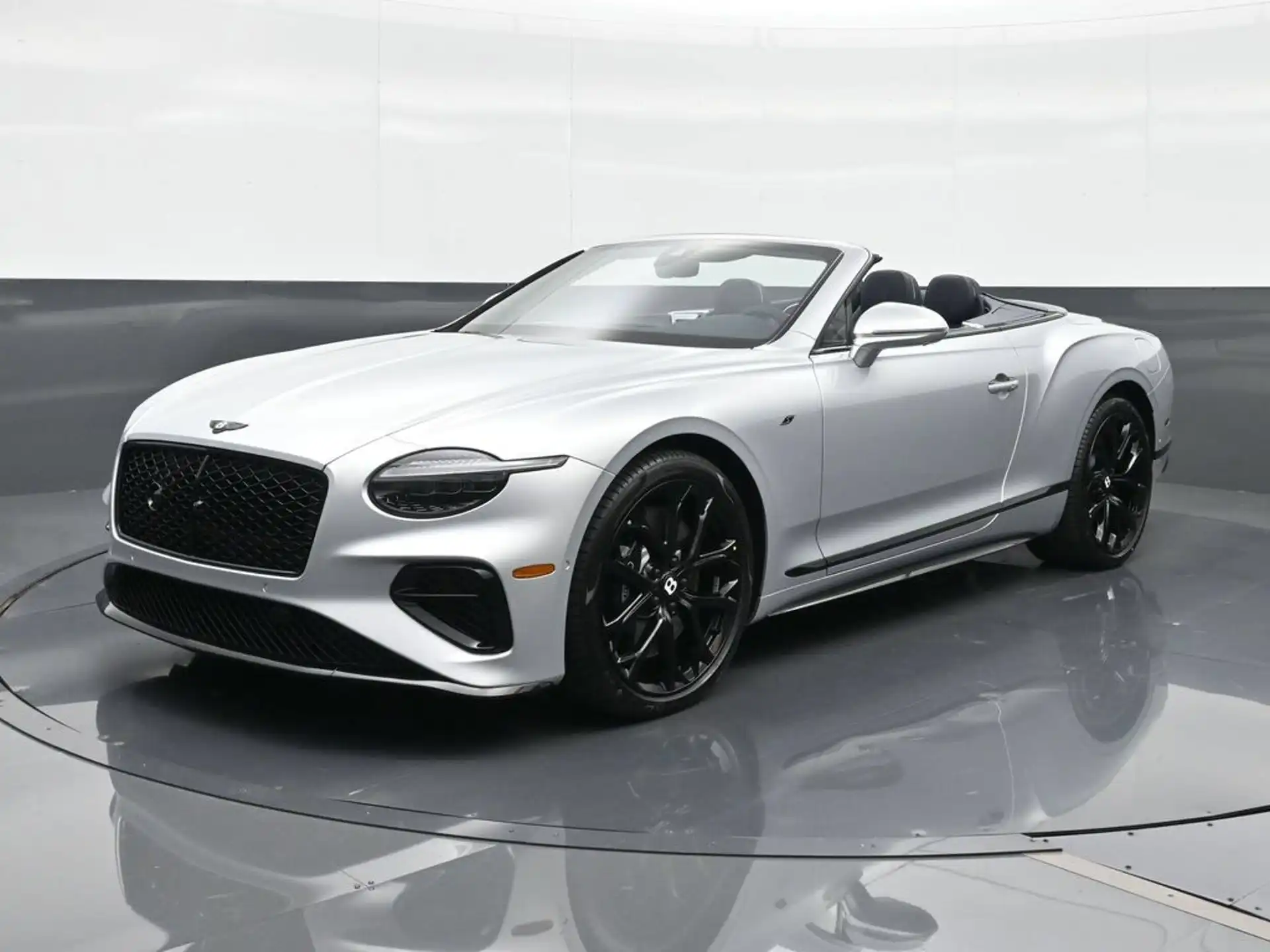 2026 Bentley Continental GT Base's photo