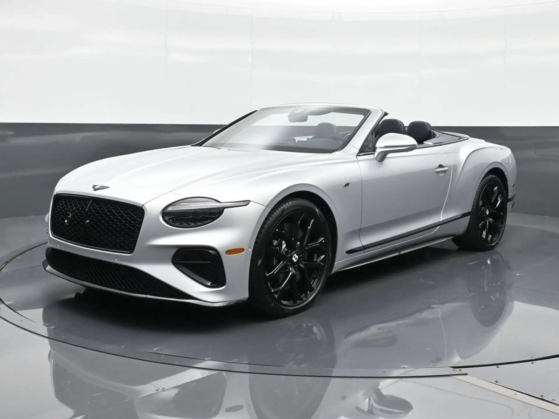 2026 Bentley Continental GT Base photo 1