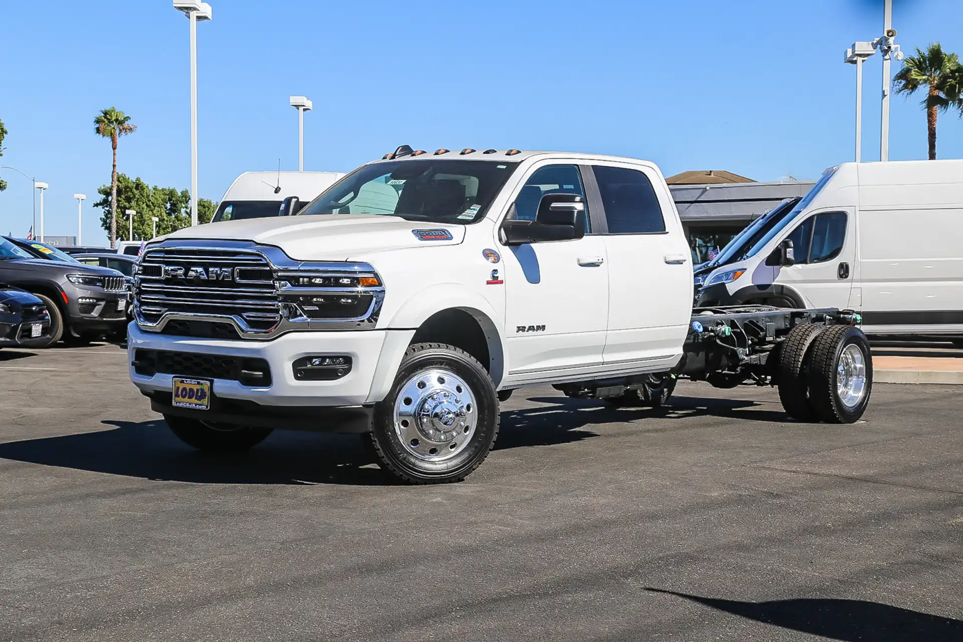 2026 RAM 5500 Big Horn 4X4 Crew Cab DRW 197" WB's photo