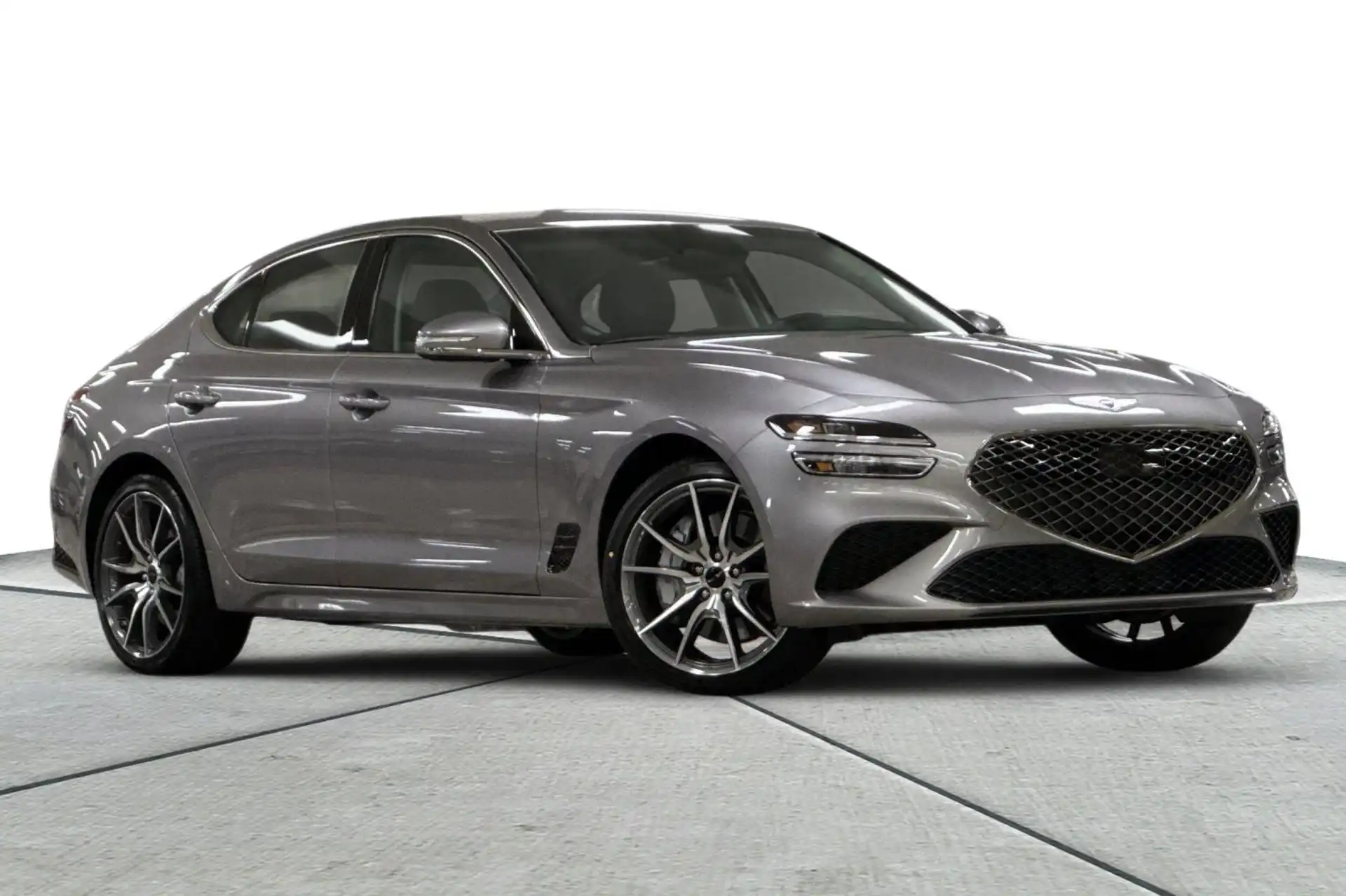 2026 Genesis G70 2.5T Standard's photo