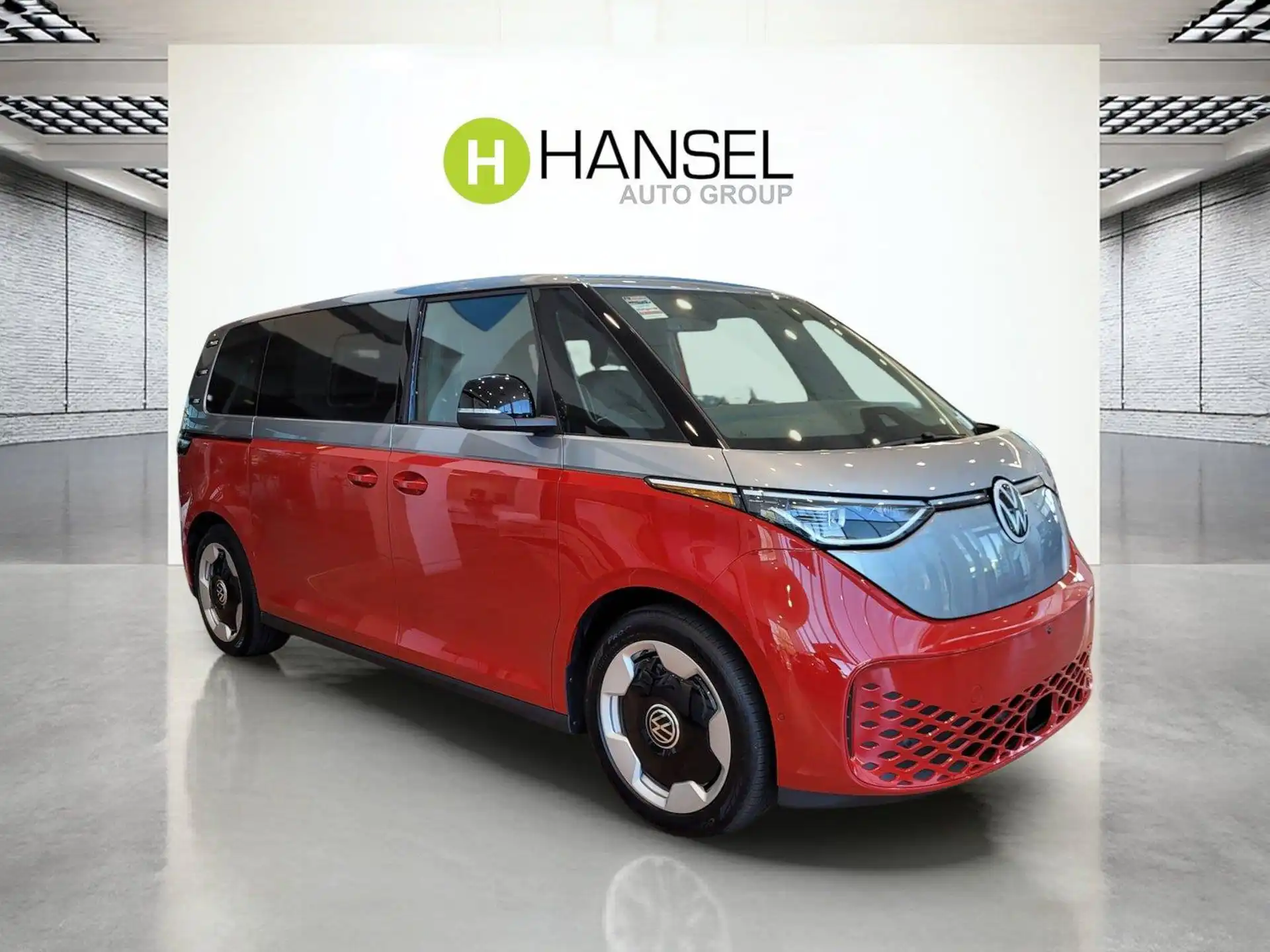 2025 Volkswagen ID. Buzz Pro S Plus 4Motion Two-Tone's photo