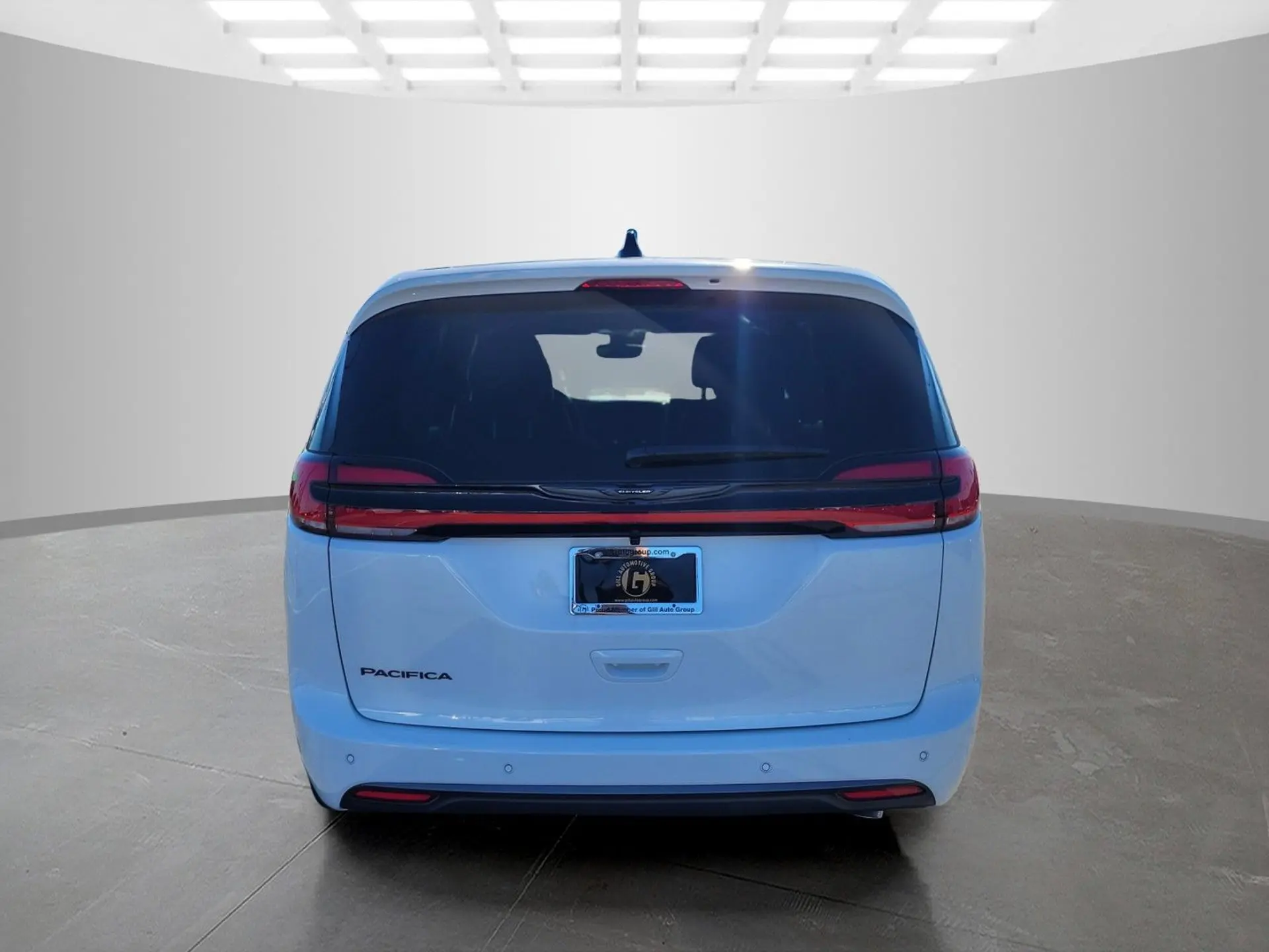 2026 Chrysler Pacifica Select photo 5